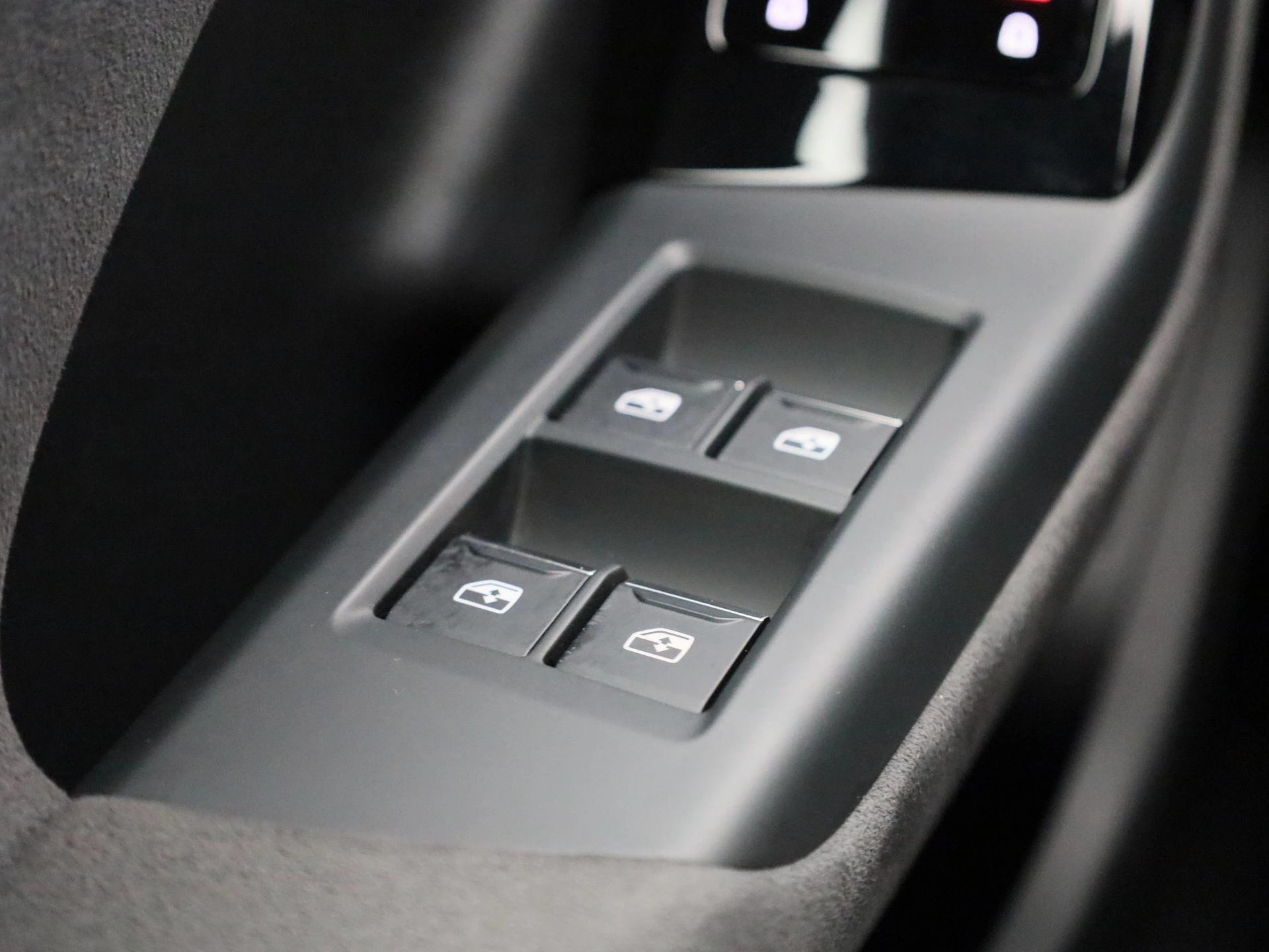Audi SQ6 e-tron quattro 100 kWh
