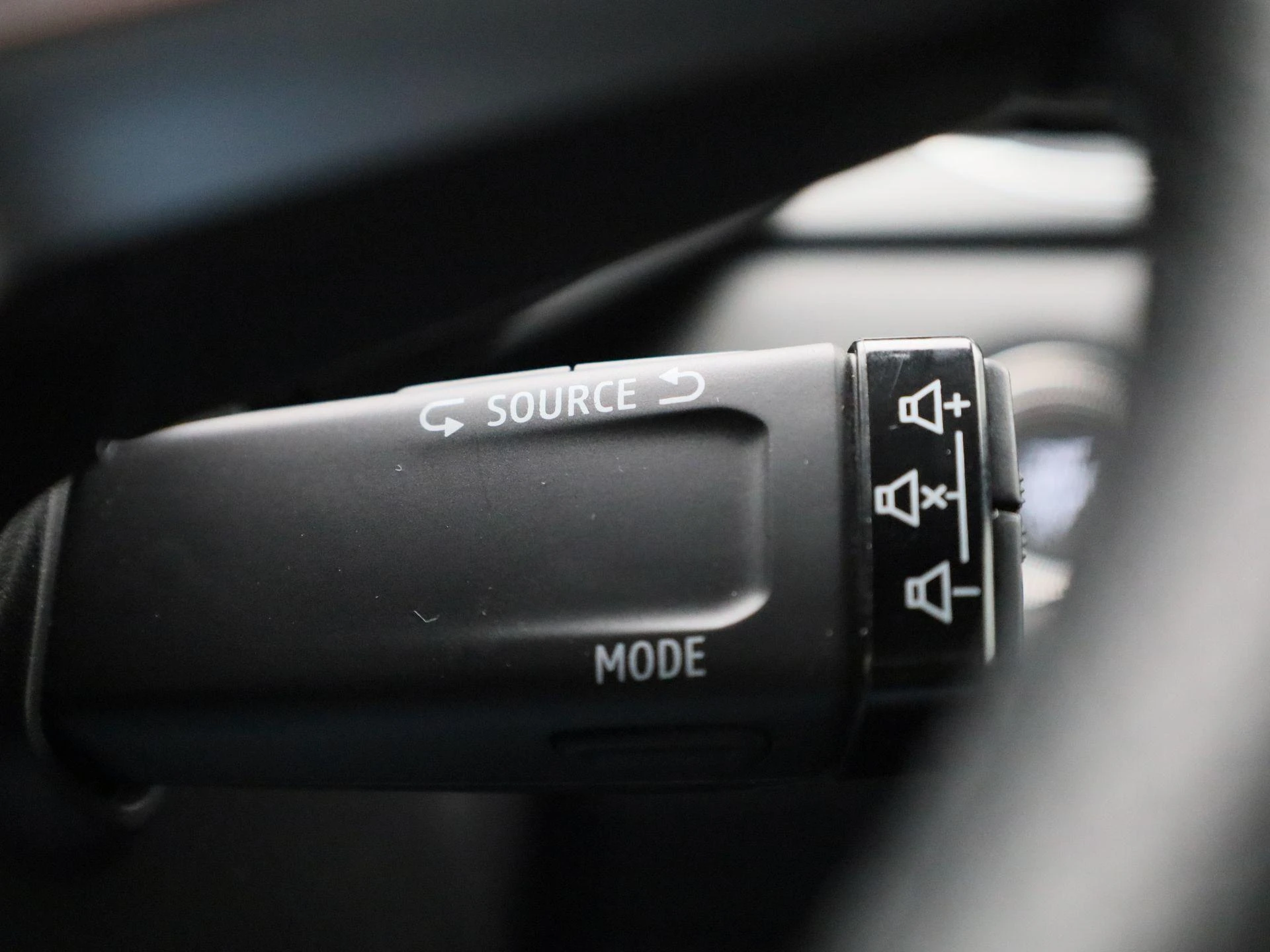 Renault-Captur-image-23