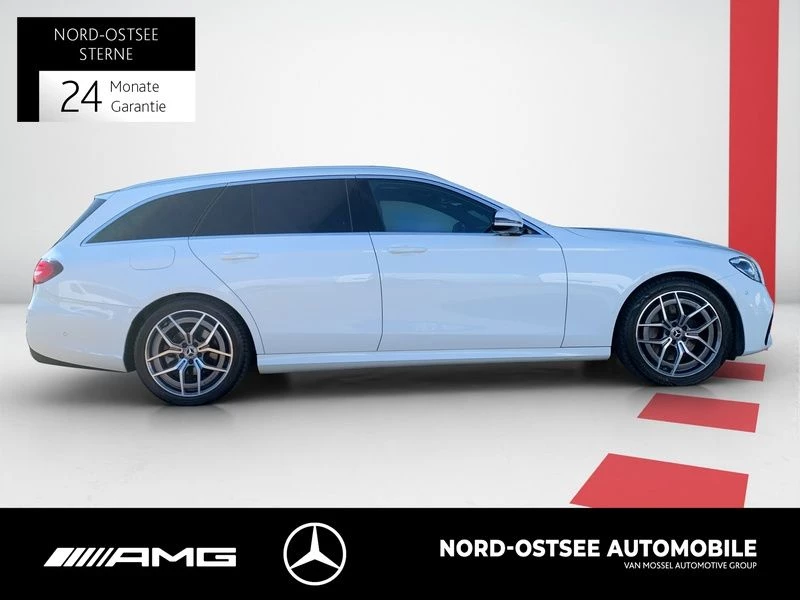Mercedes-Benz E-Klasse 200 T AMG LINE SHZ PDC AHK TOTW LED KEYFREE AMG LineW214 E 200 T AMG LINE SHZ PDC AHK TOTW LED KEYFREE AMG Line