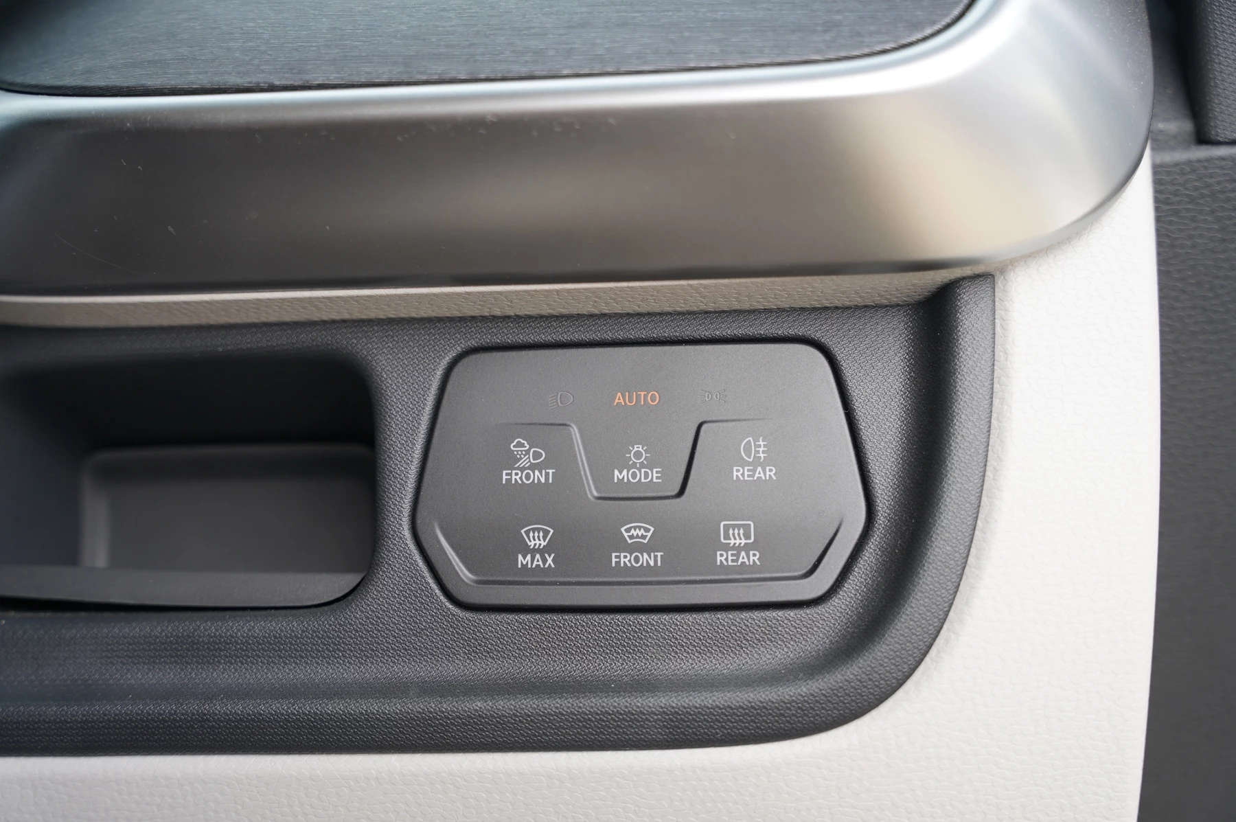 Volkswagen-ID. Buzz-image-18