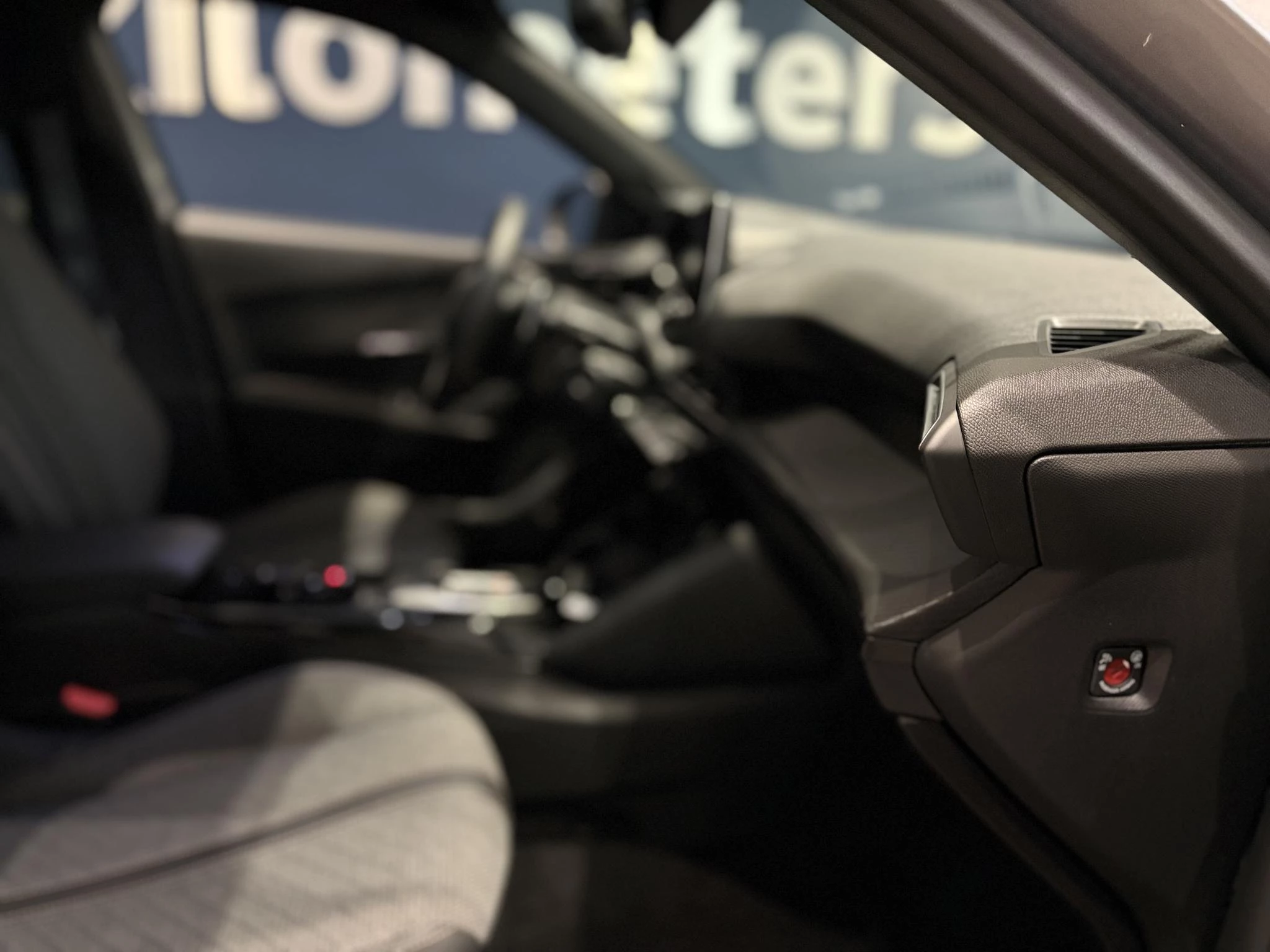 Peugeot-2008-image-11