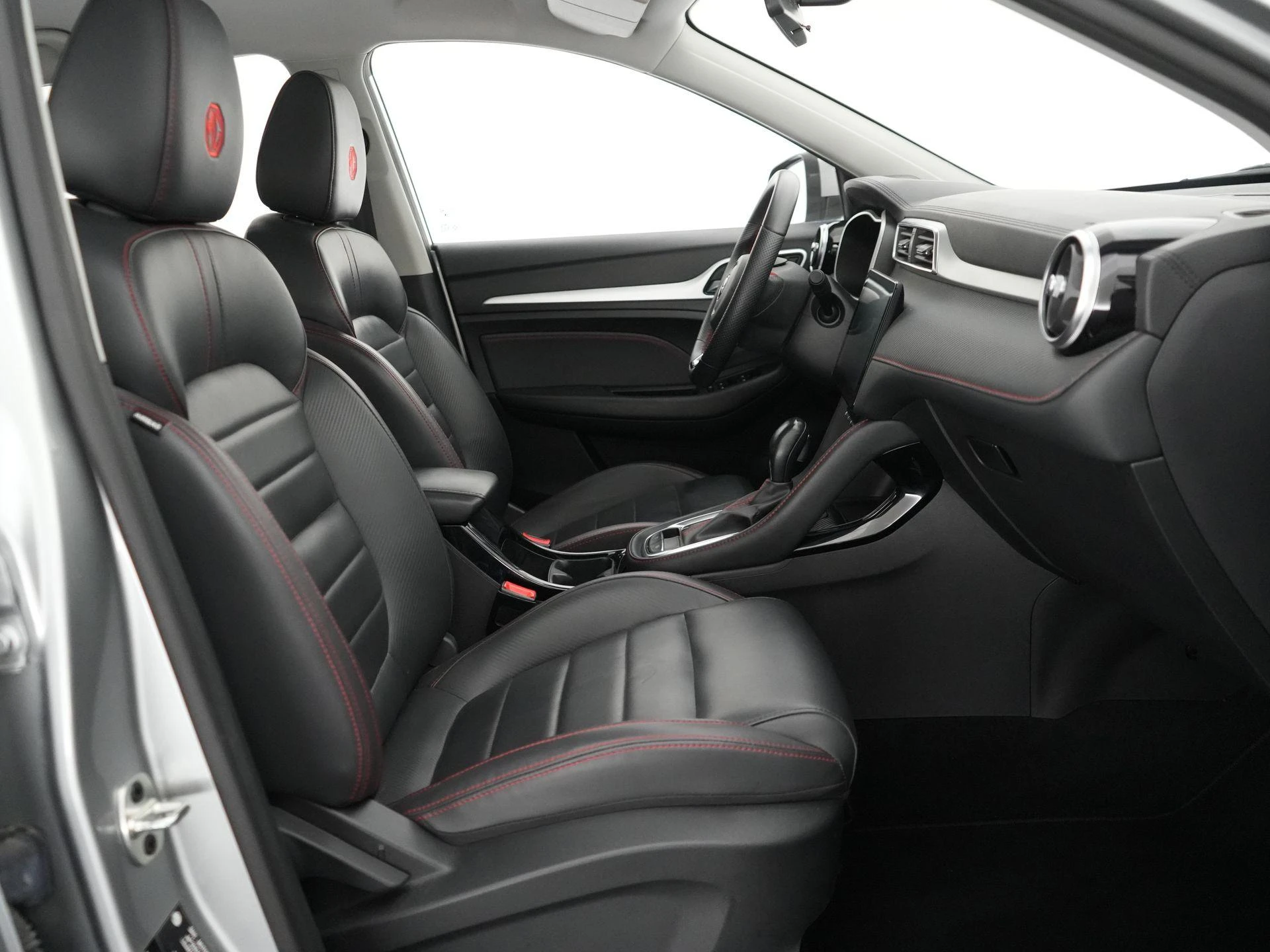 MG-ZS-image-11