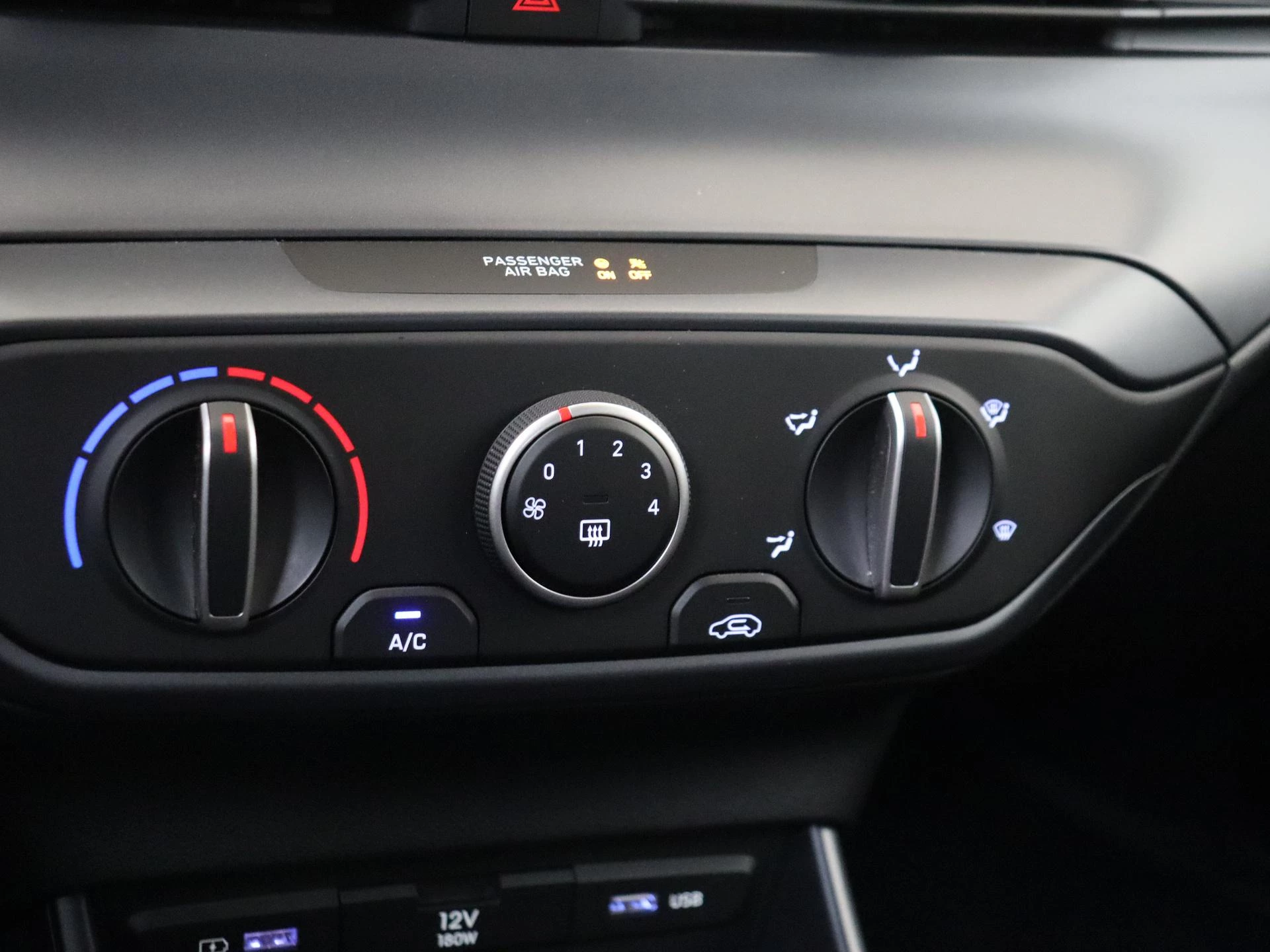 Hyundai-i20-image-21