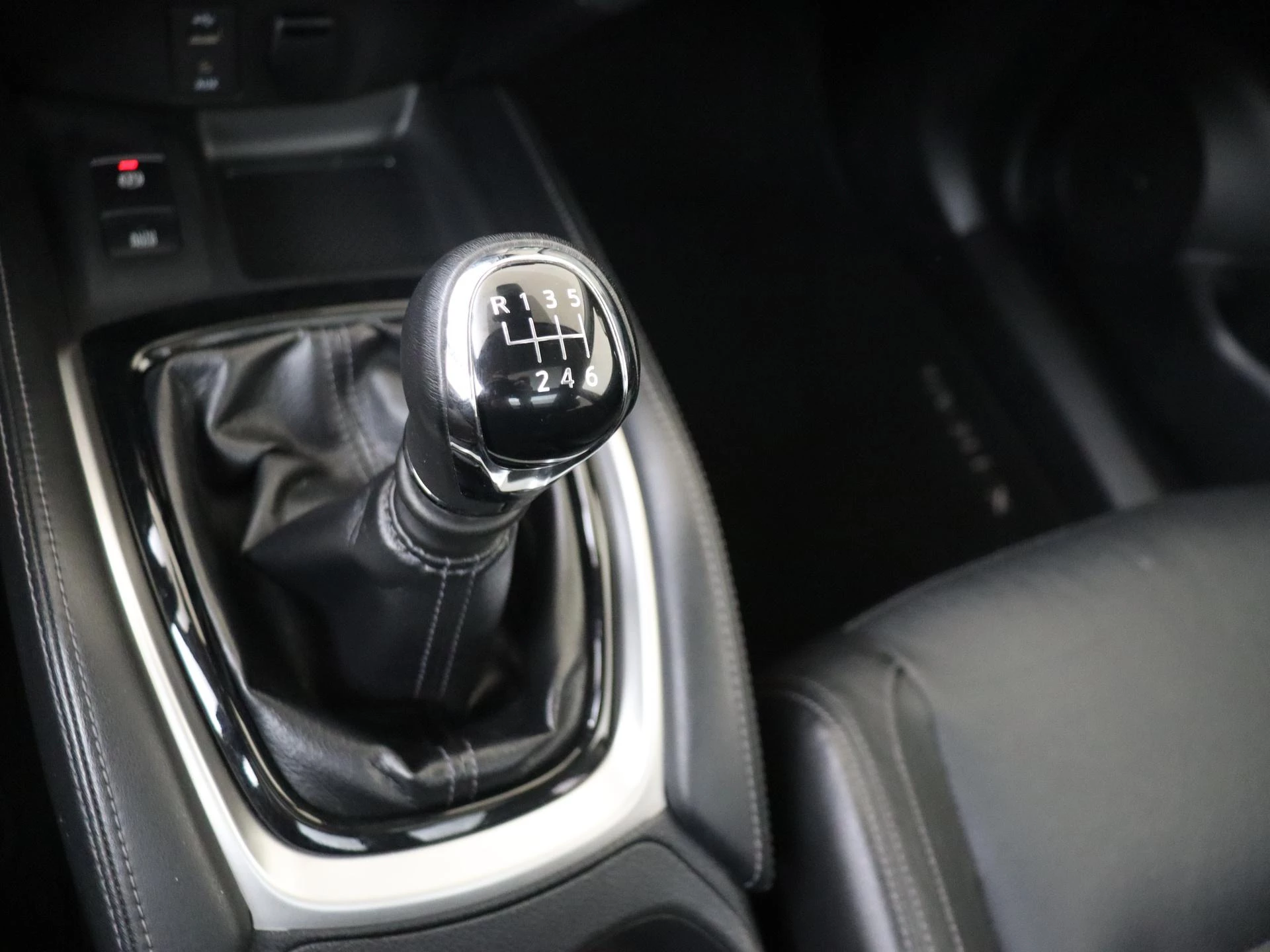 Nissan-X-Trail-image-14