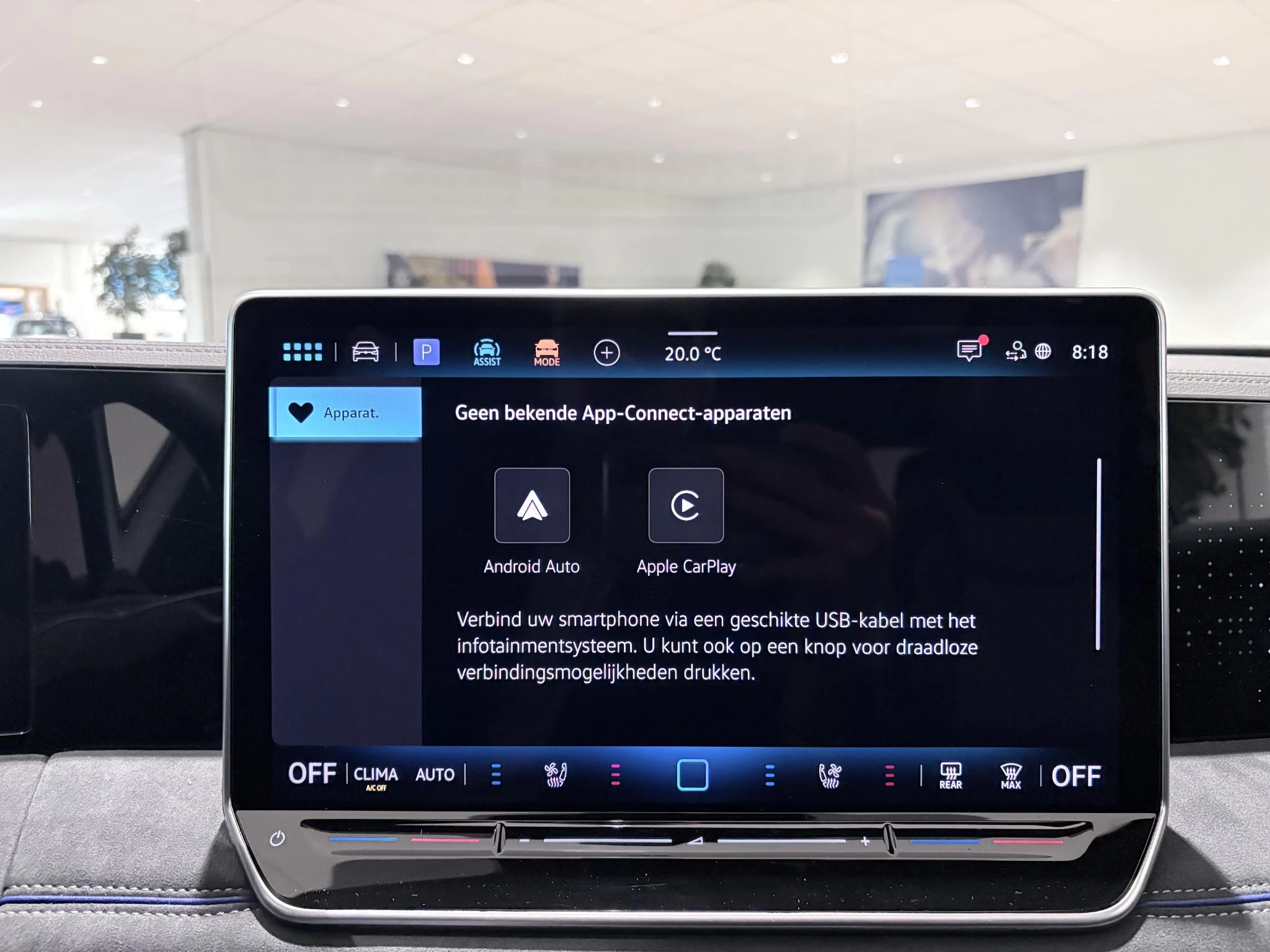 Volkswagen-Tiguan-image-26