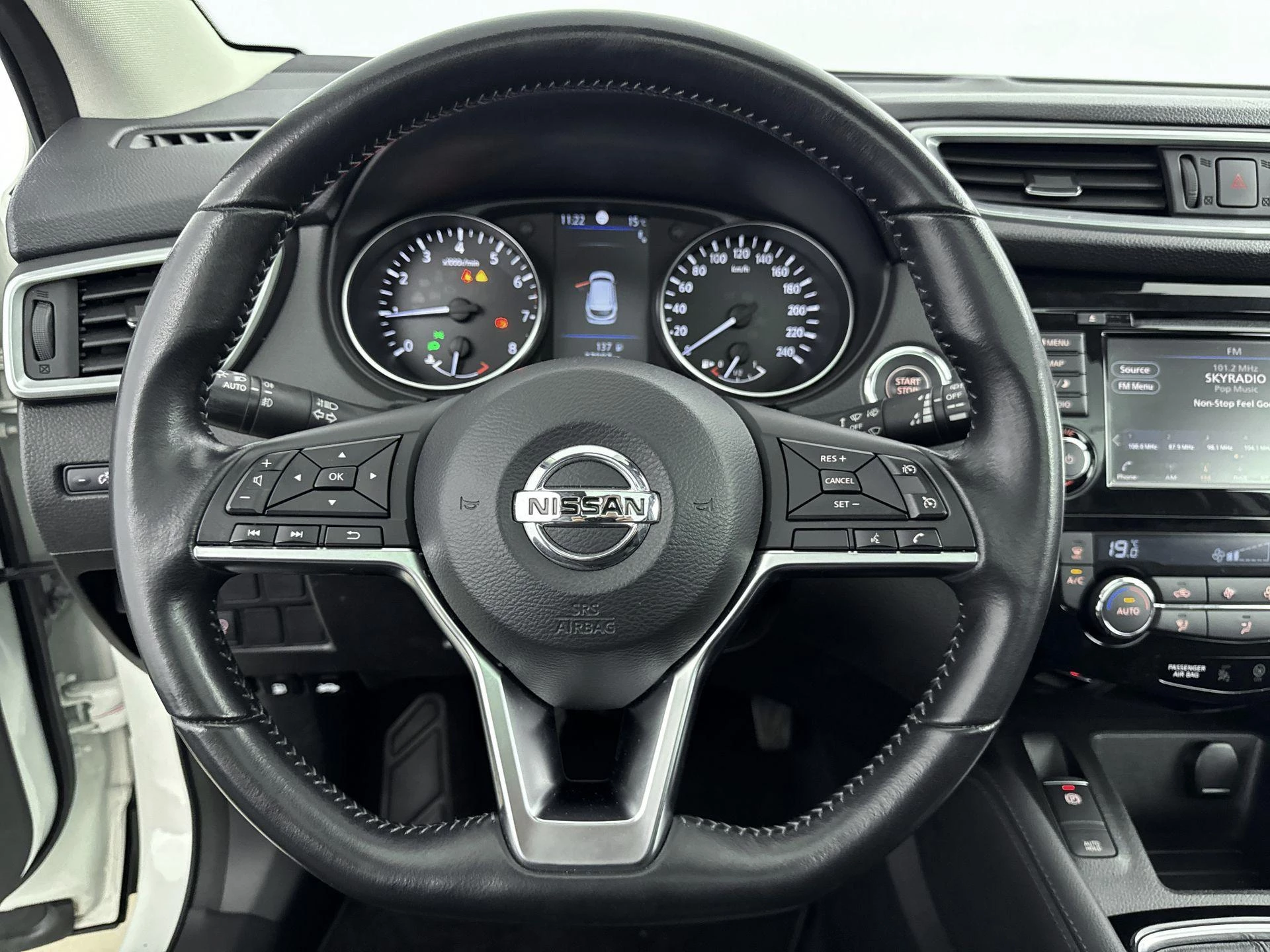 Nissan-QASHQAI-image-15