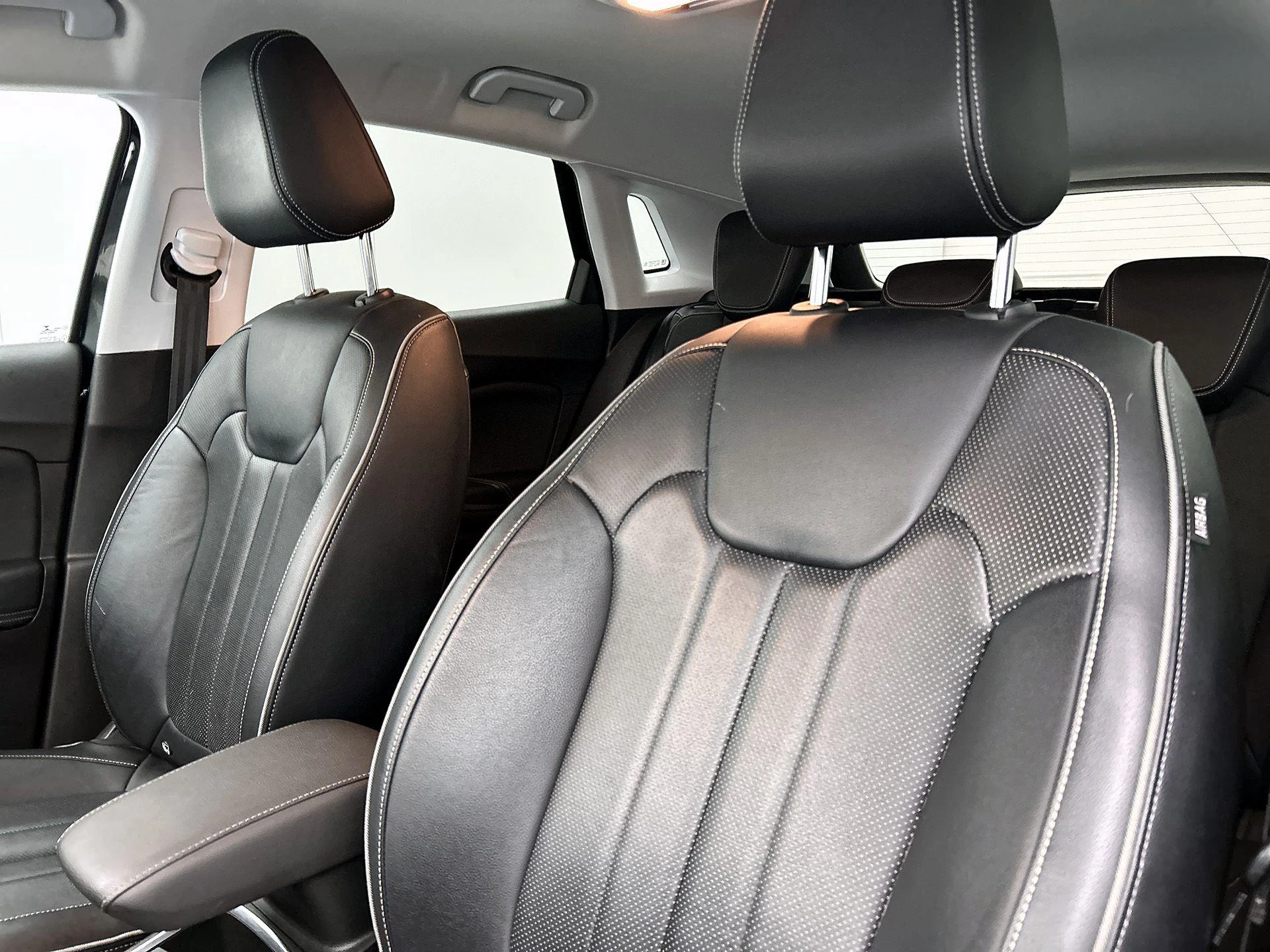 Opel-Grandland X-image-12