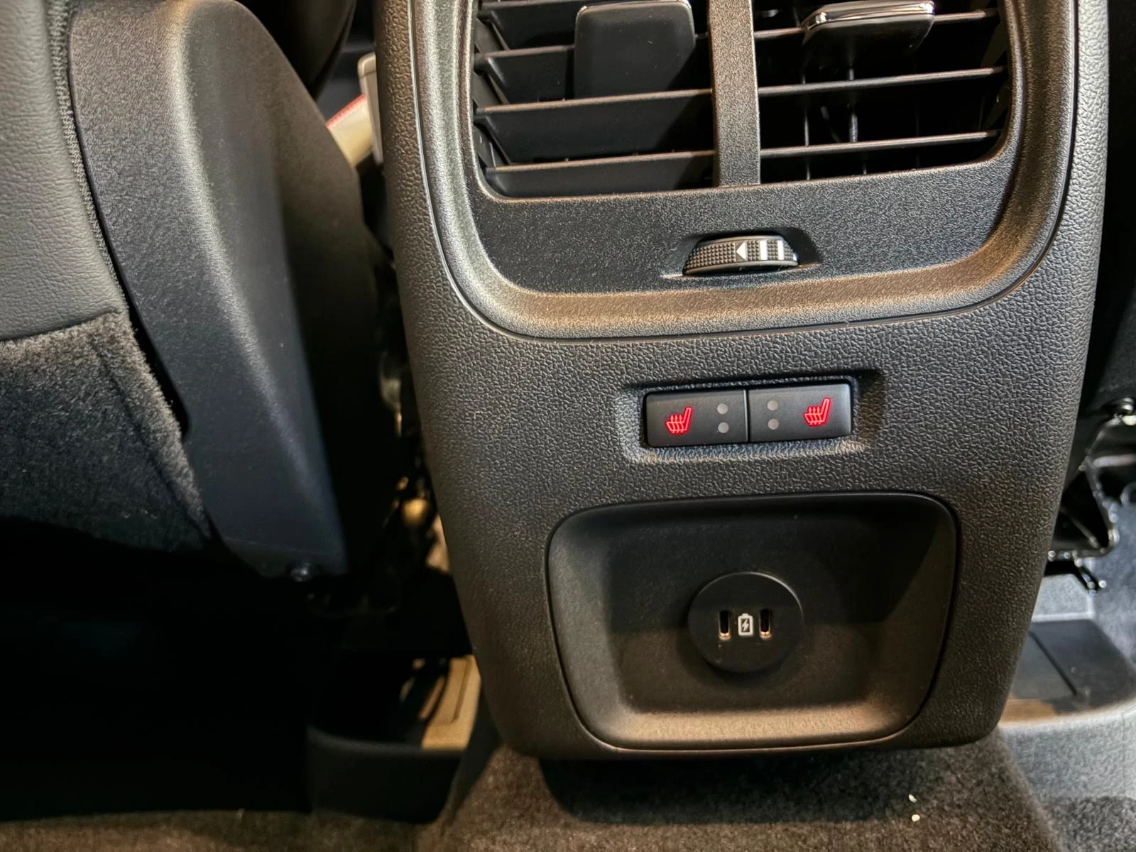 Ford-Kuga-image-23