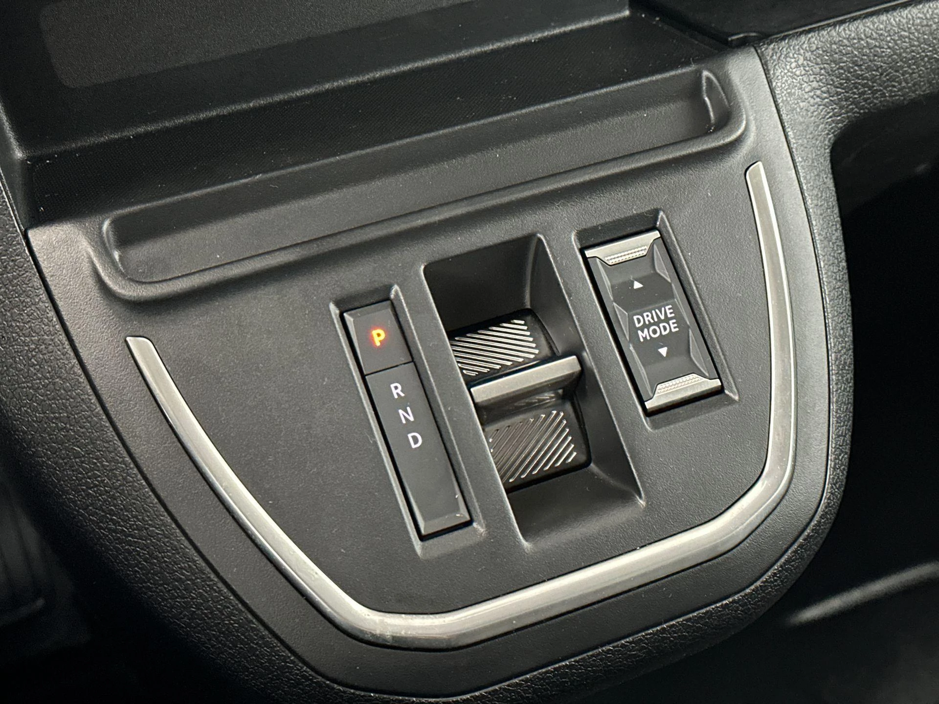 Opel-Vivaro-e-image-16