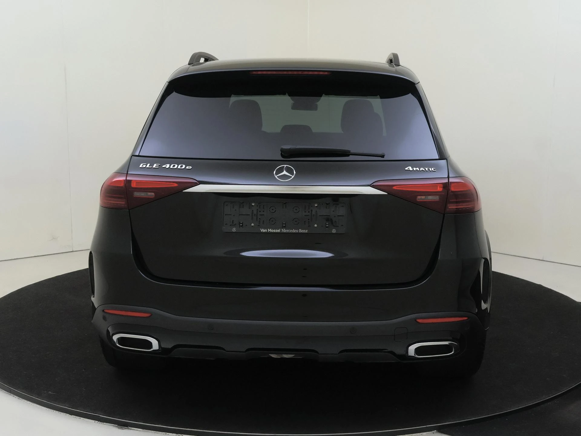 Mercedes-Benz-GLE-image-6