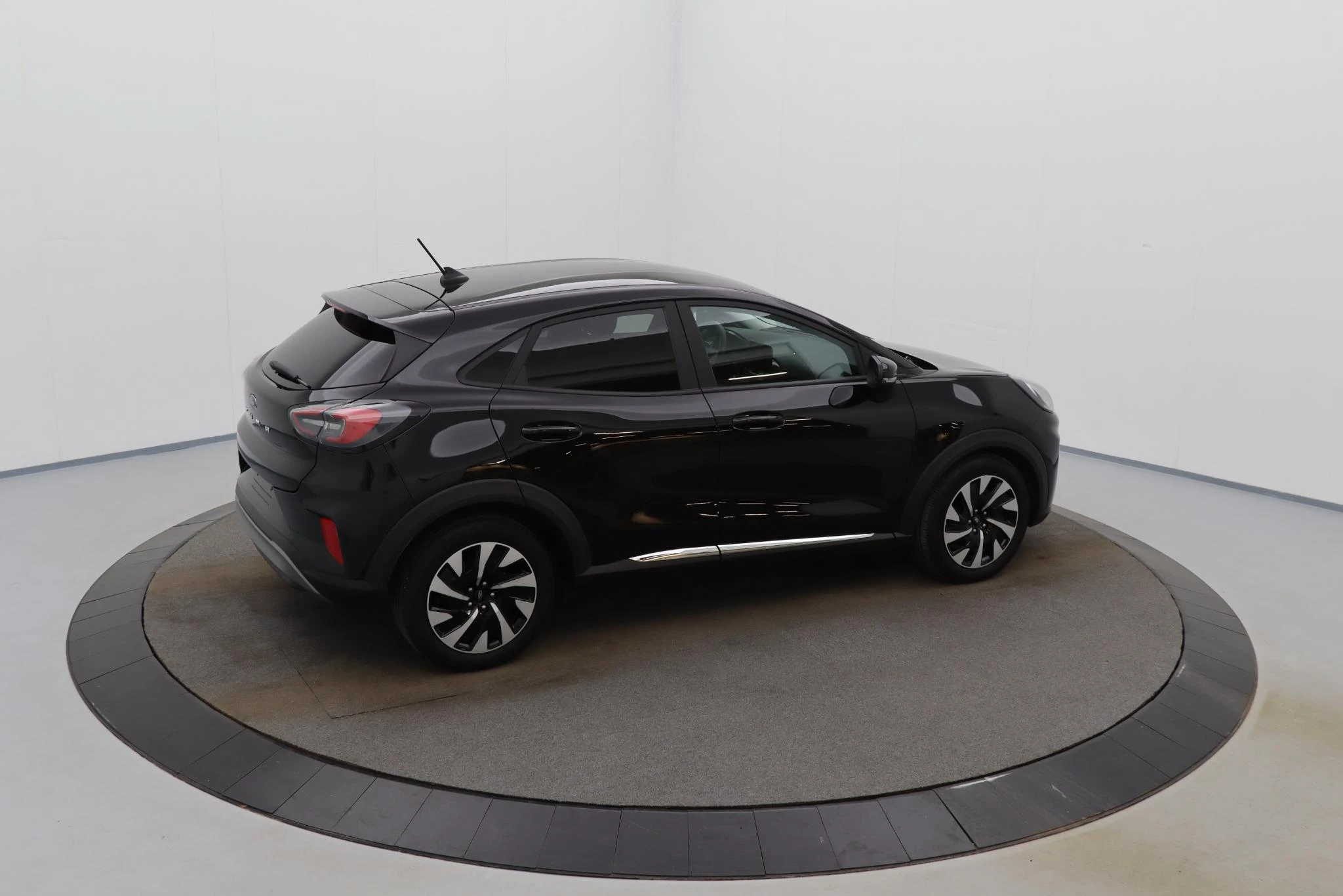 Ford Puma Titanium