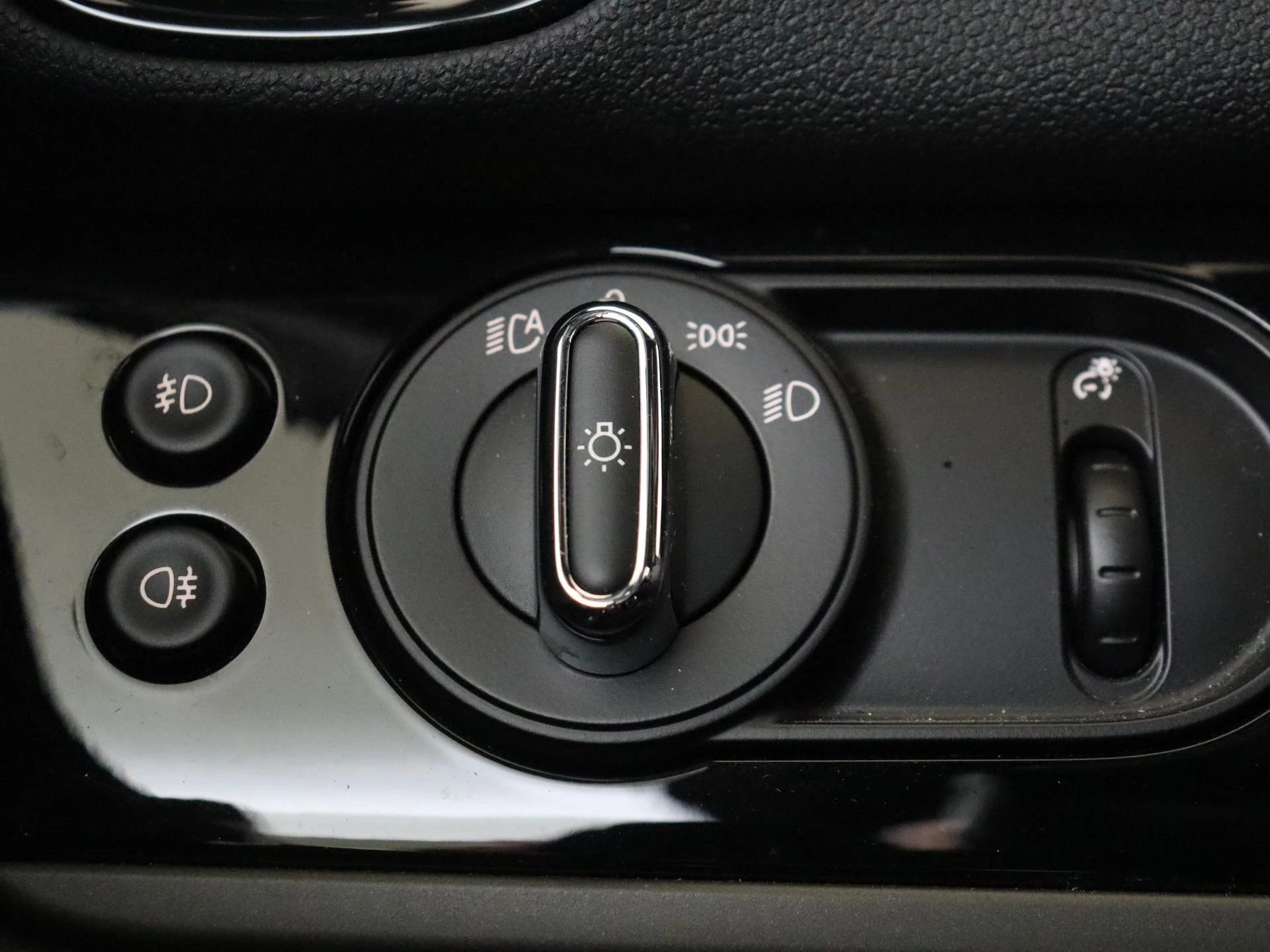 MINI-Countryman-image-24