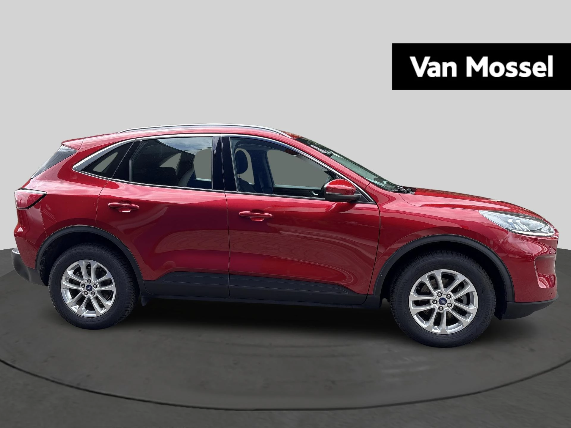 Ford Kuga 2.5i FHEV Aut. 140kW Titanium