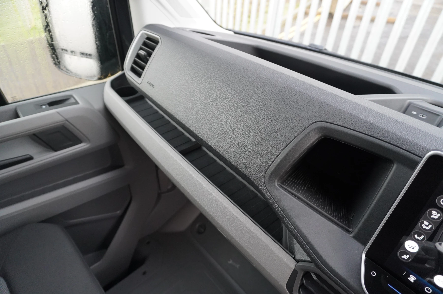 Volkswagen-Crafter-image-41