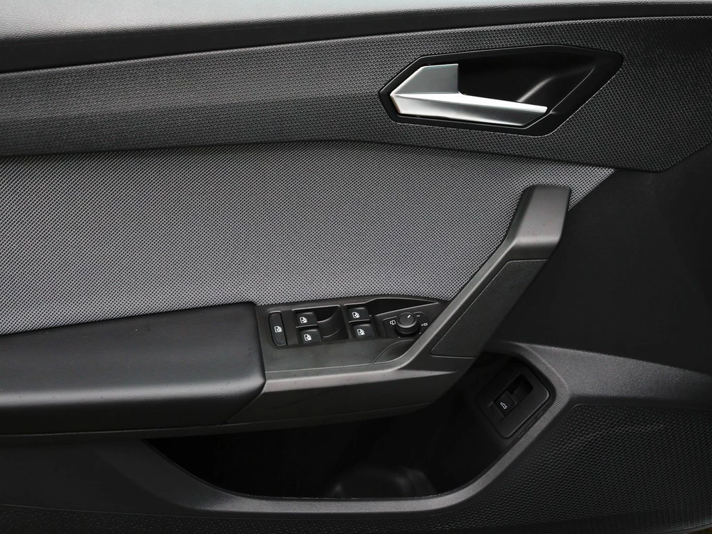 SEAT Leon Sportstourer RE 1.5eTSI 7-Gang-DSG