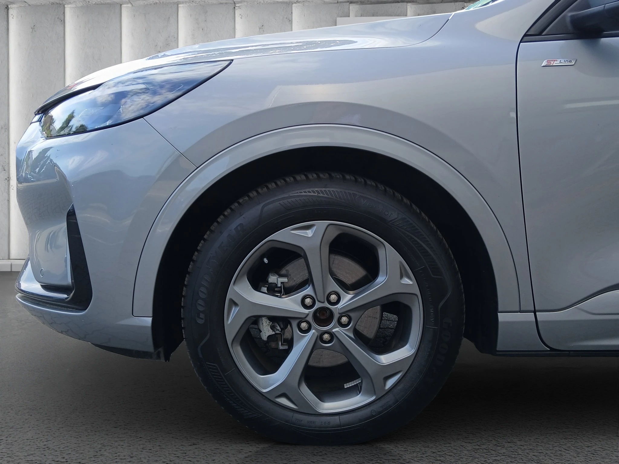 Ford Kuga ST-Line Aut.*KAM*LED-MATRIX*NAVI*GRA*WINTER-PKT.