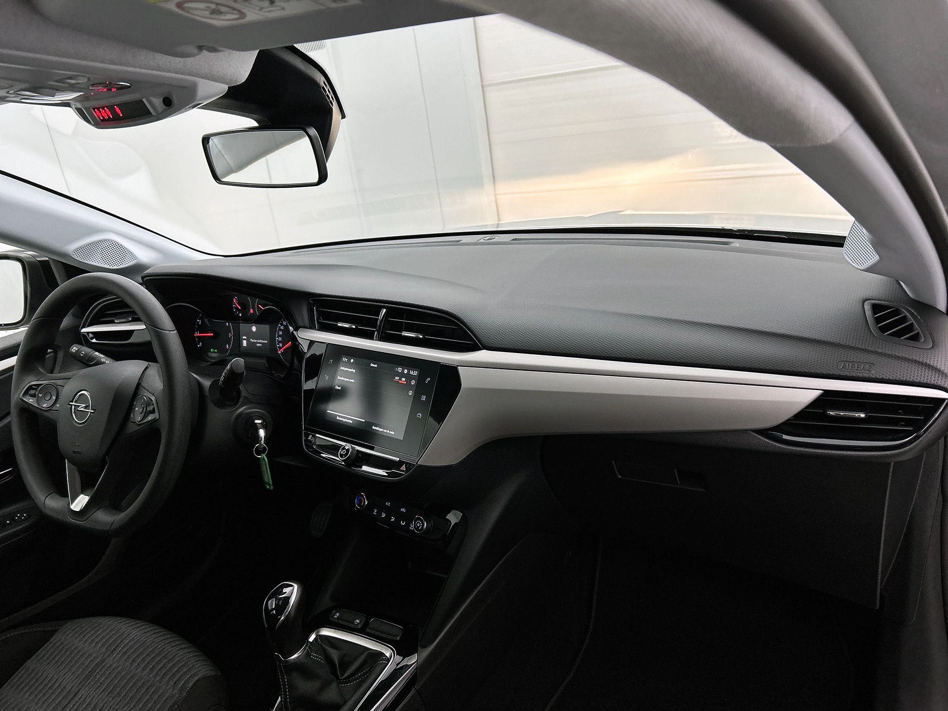 Opel-Corsa-image-16