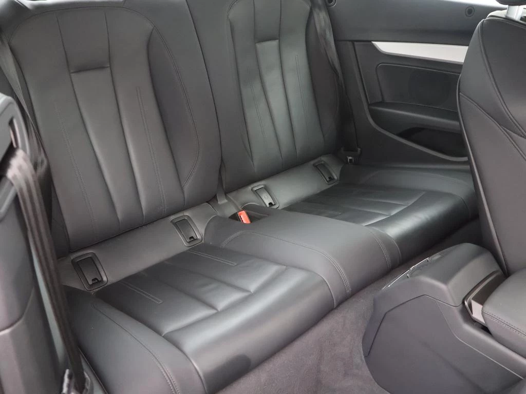 Audi A5 Cabriolet Audi A5 Cabriolet S-LINE 35TFSI 150PK *AUTOMAAT*NEKVERWARMING*LEDER*NAVI*APP CONNECT*BLTH*CRUISE*DIGITAL DASHBOARD*...