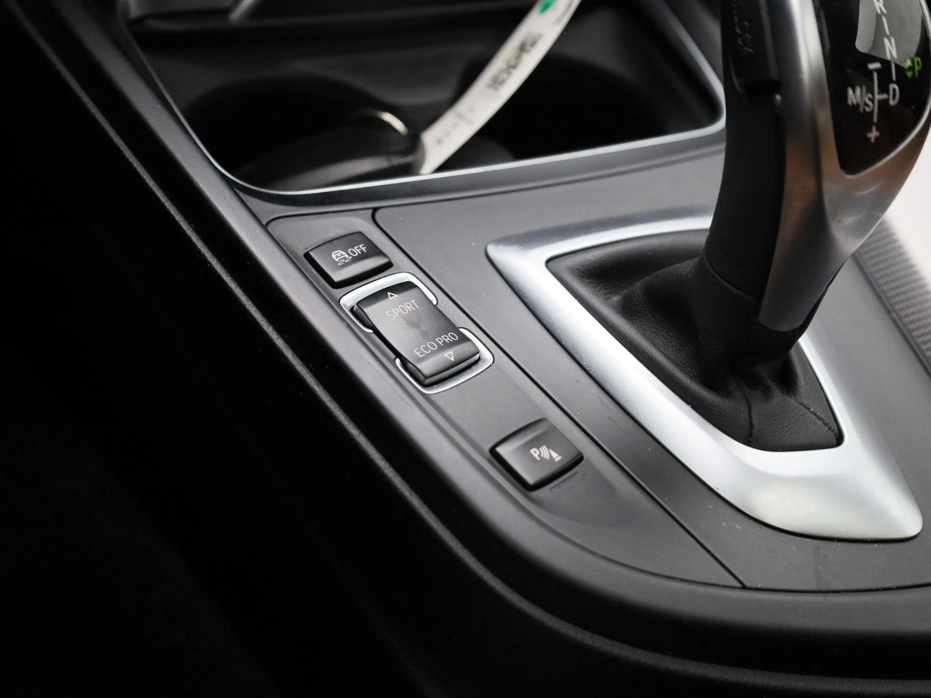 BMW-3 Serie-image-18