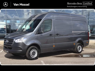 Mercedes-Benz-Sprinter-image-0