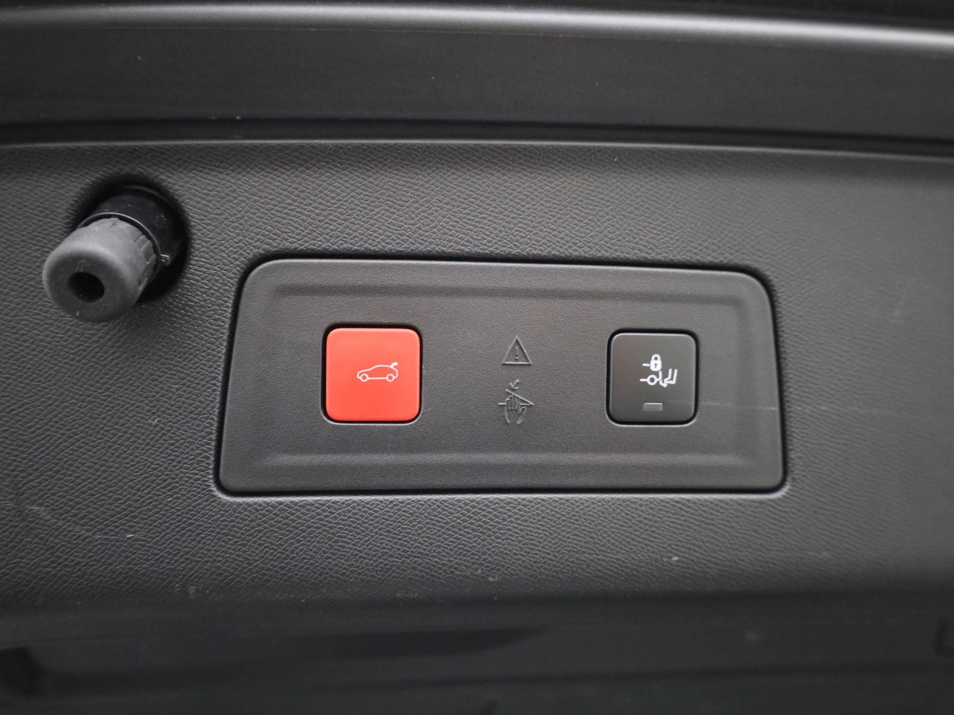 Peugeot-508-image-11