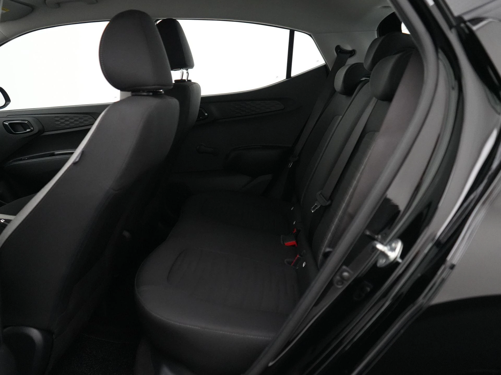 Hyundai-i10-image-28