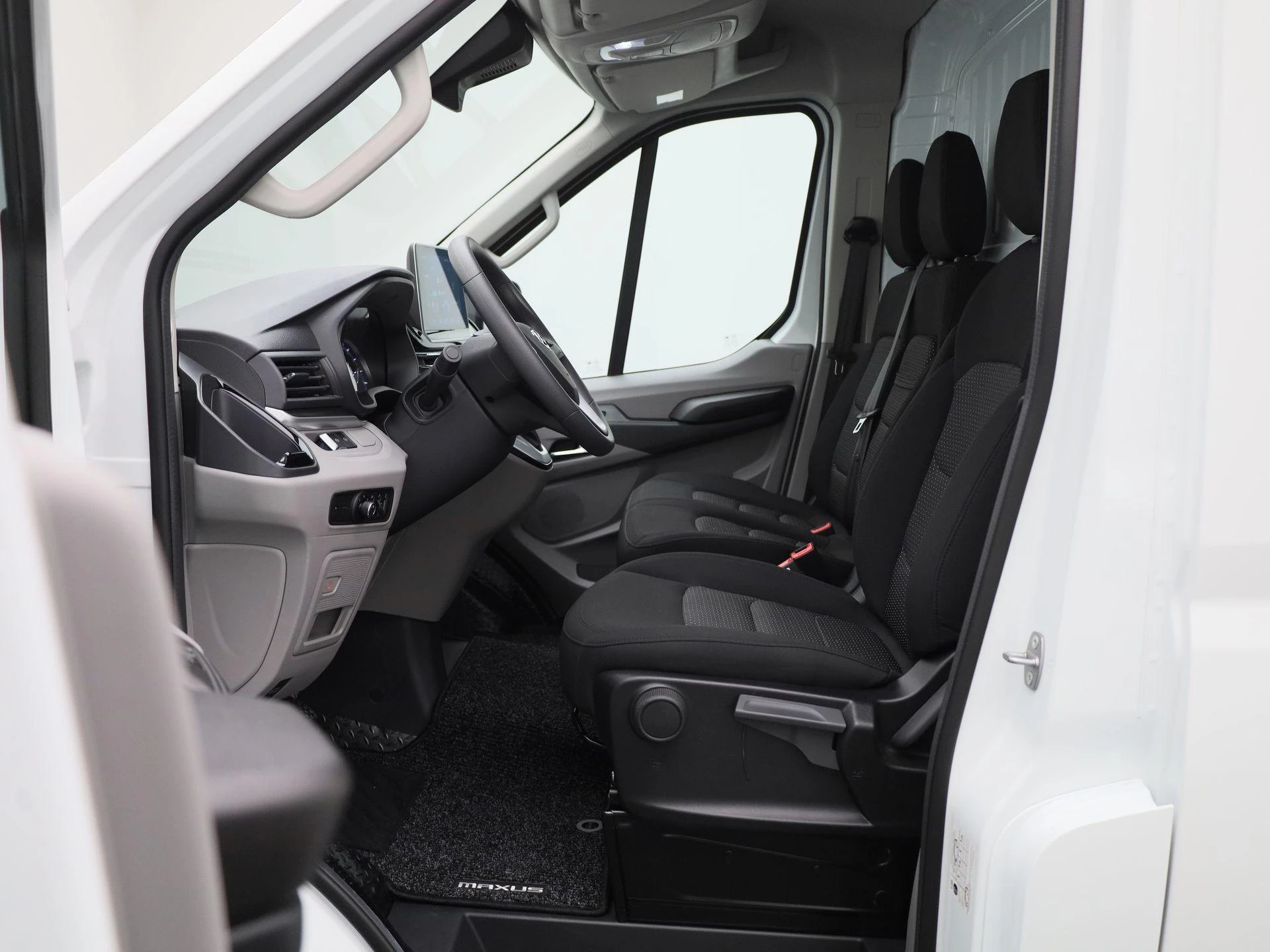 Maxus eDeliver9 L3H2 Business DEAL 89 kWh