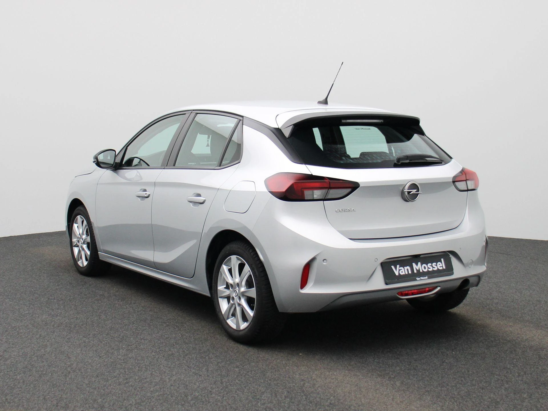 Opel-Corsa-image-1