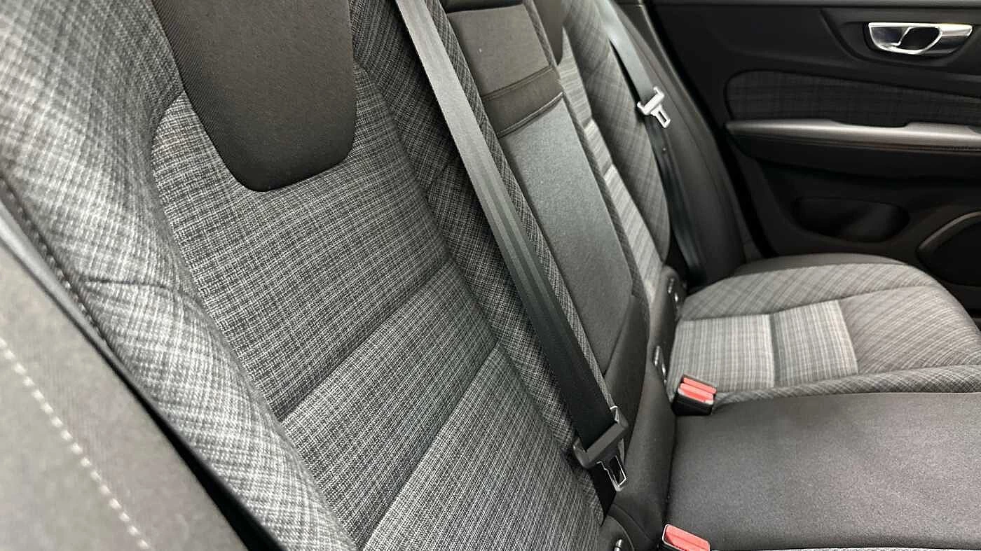 Volvo-V60-image-22