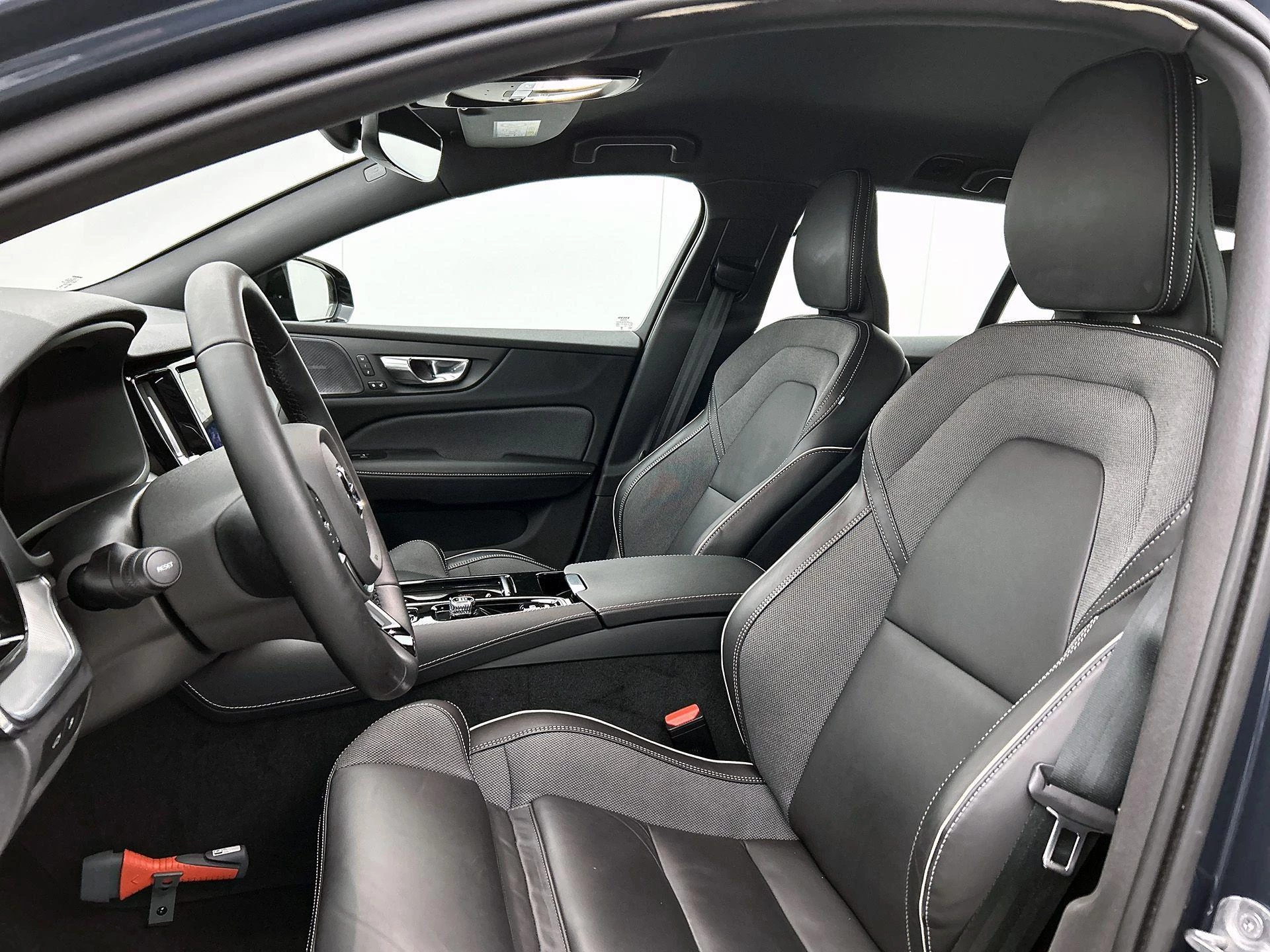 Volvo-V60-image-32