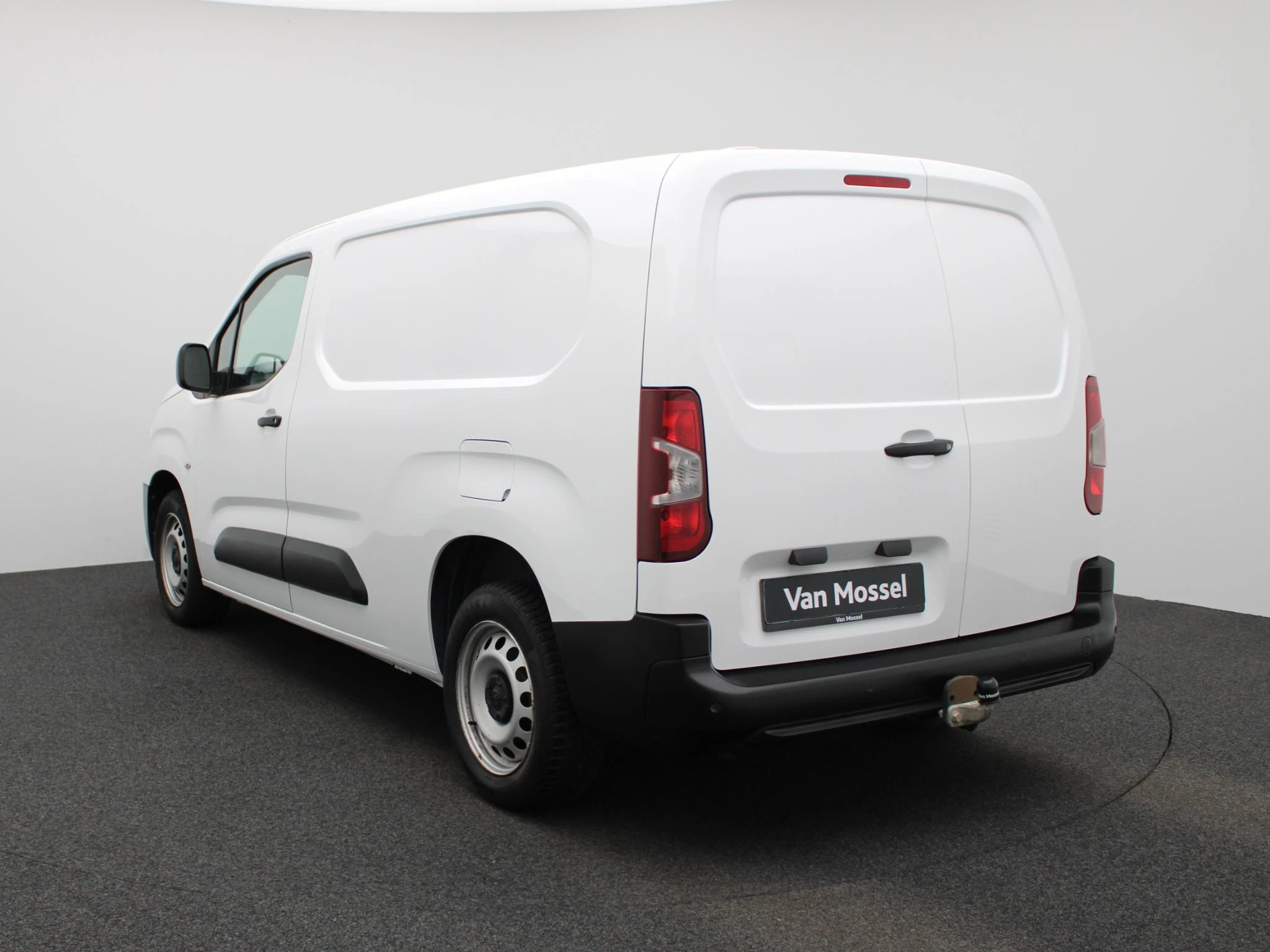 Opel-Combo-image-1