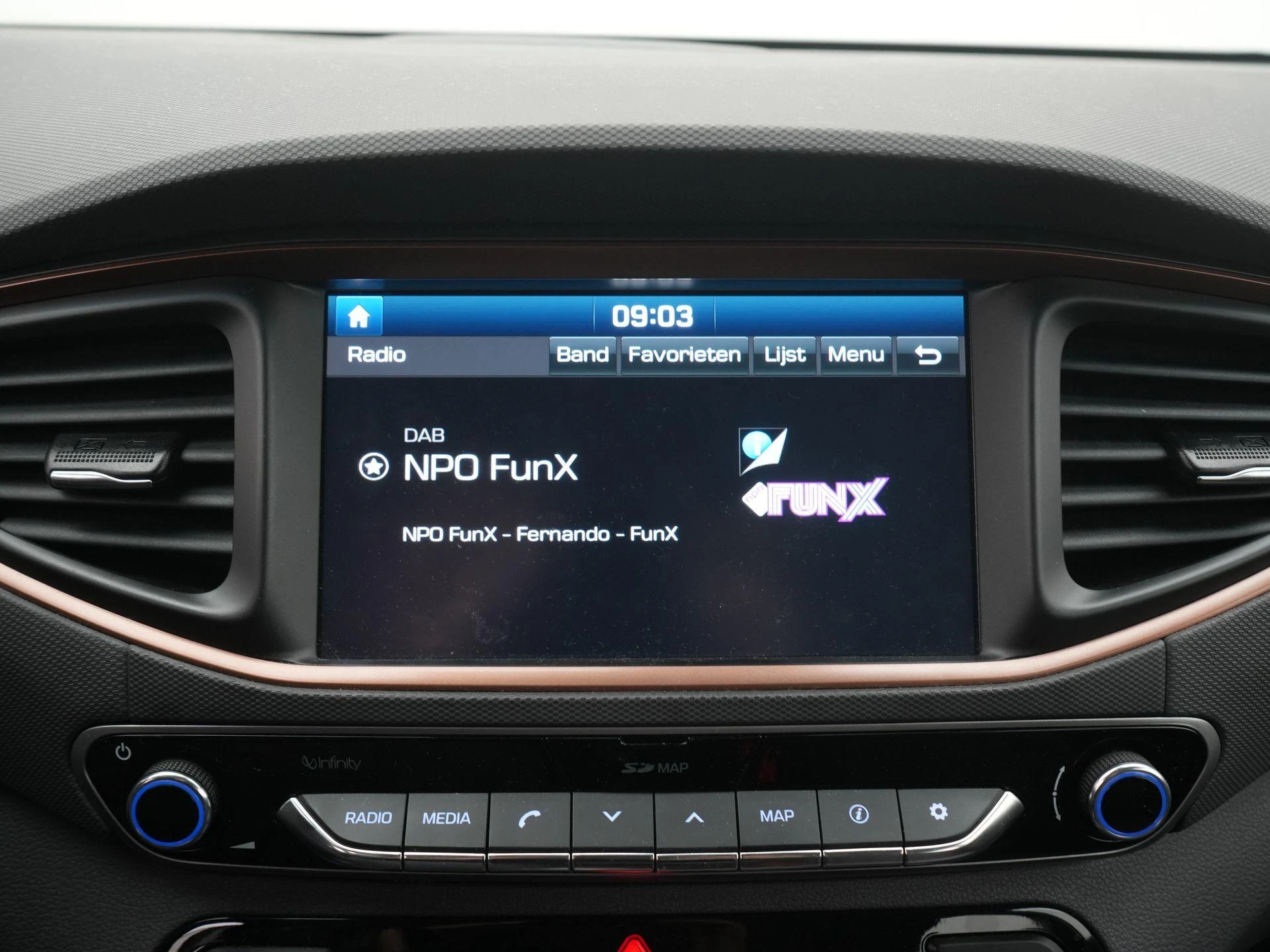 Hyundai-IONIQ-image-13