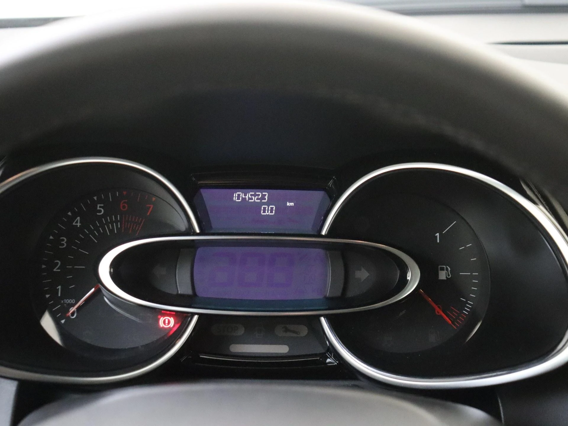 Renault-Clio-image-12