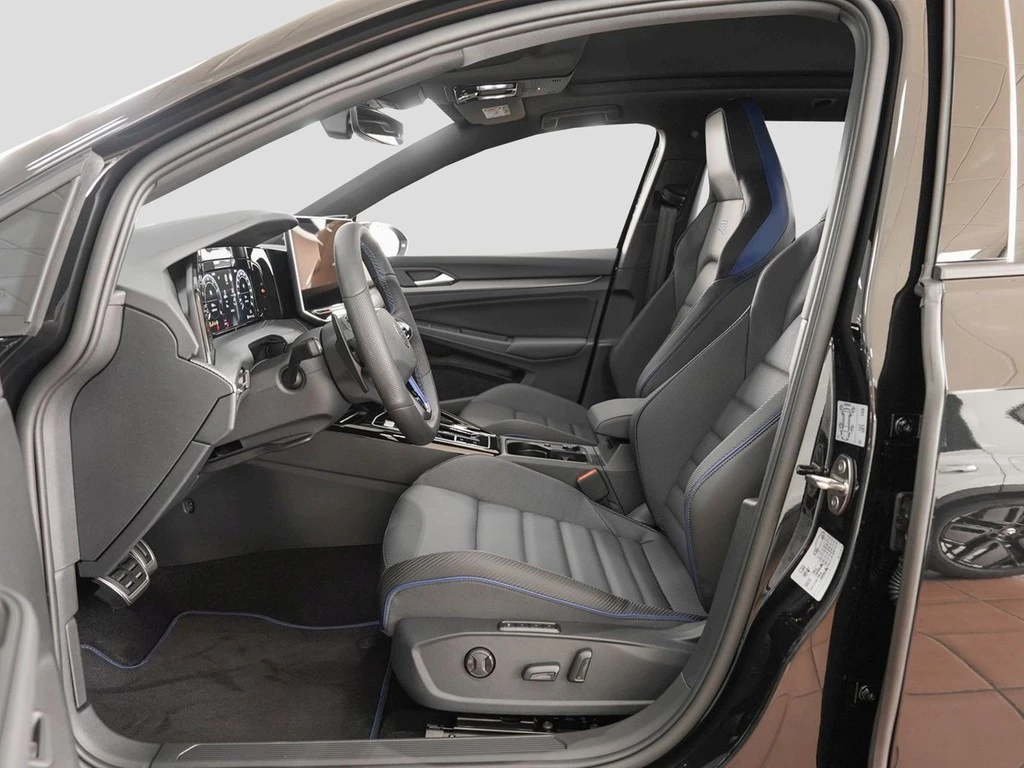 Volkswagen Golf VIII Variant 2.0 TSI 245 kW 4Motion R AHK