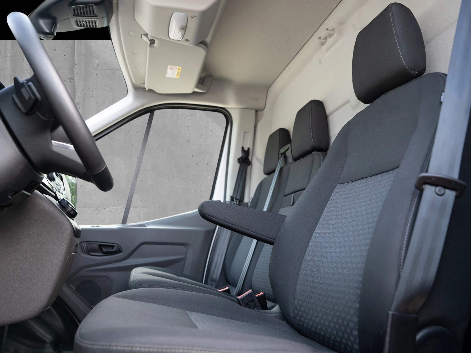 Ford-Transit-image-8