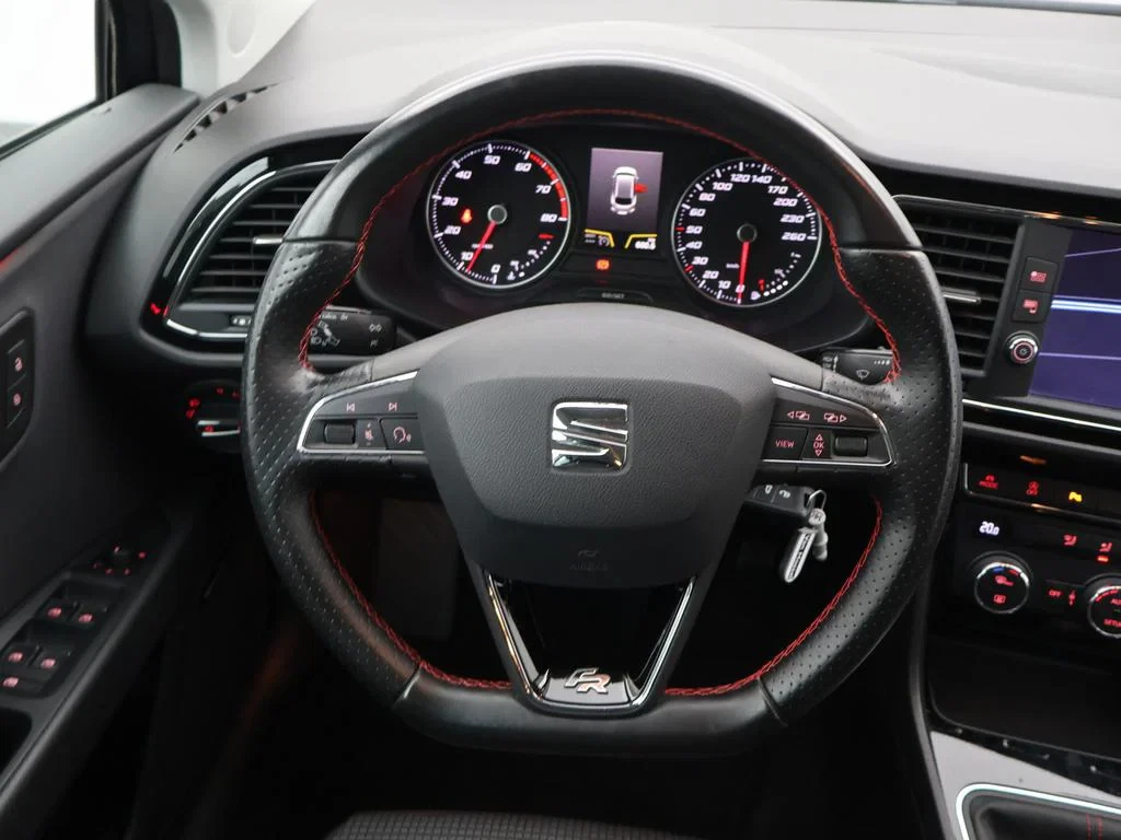 SEAT-Leon-image-16