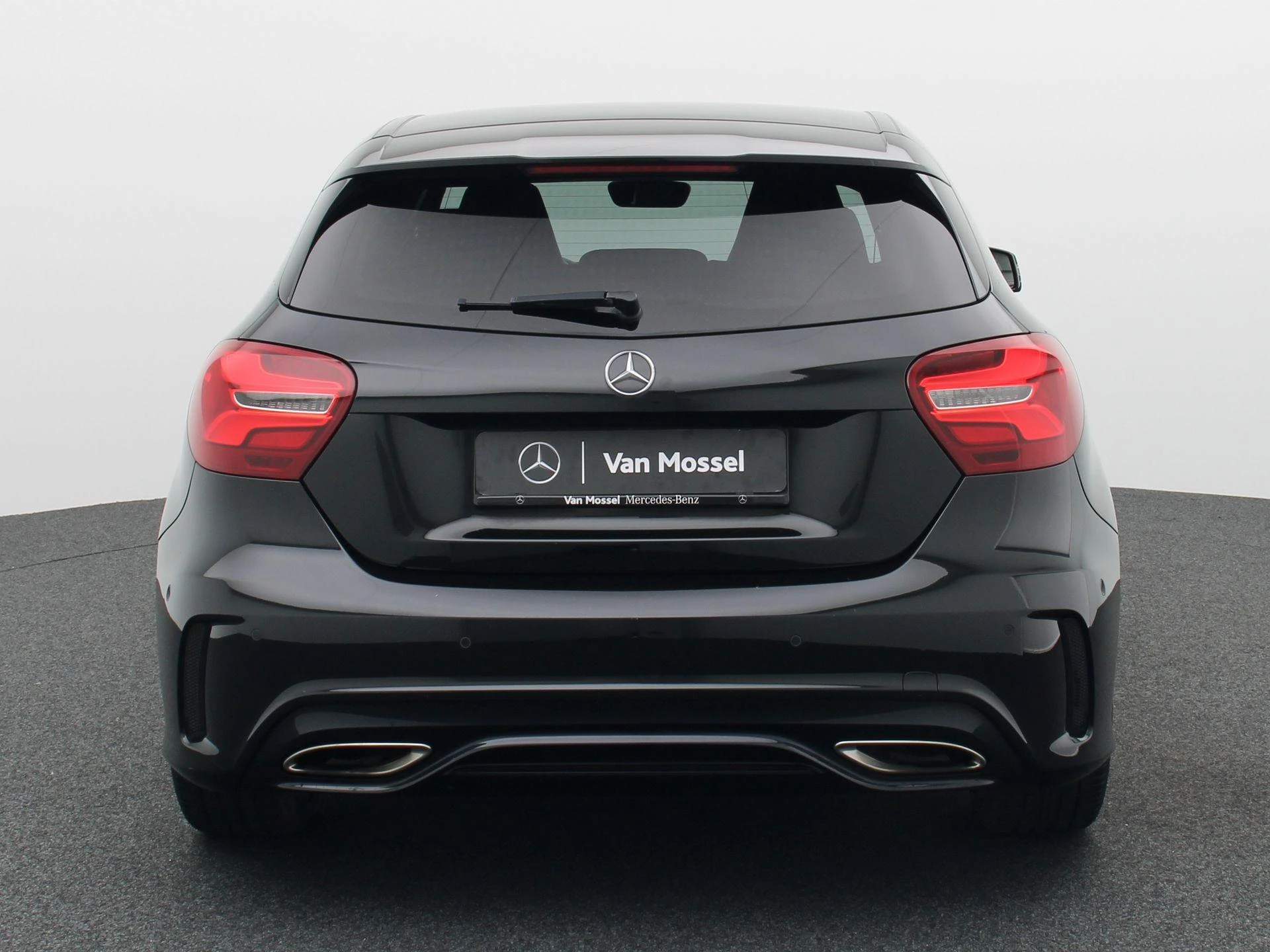 Mercedes-Benz-A-Klasse-image-4