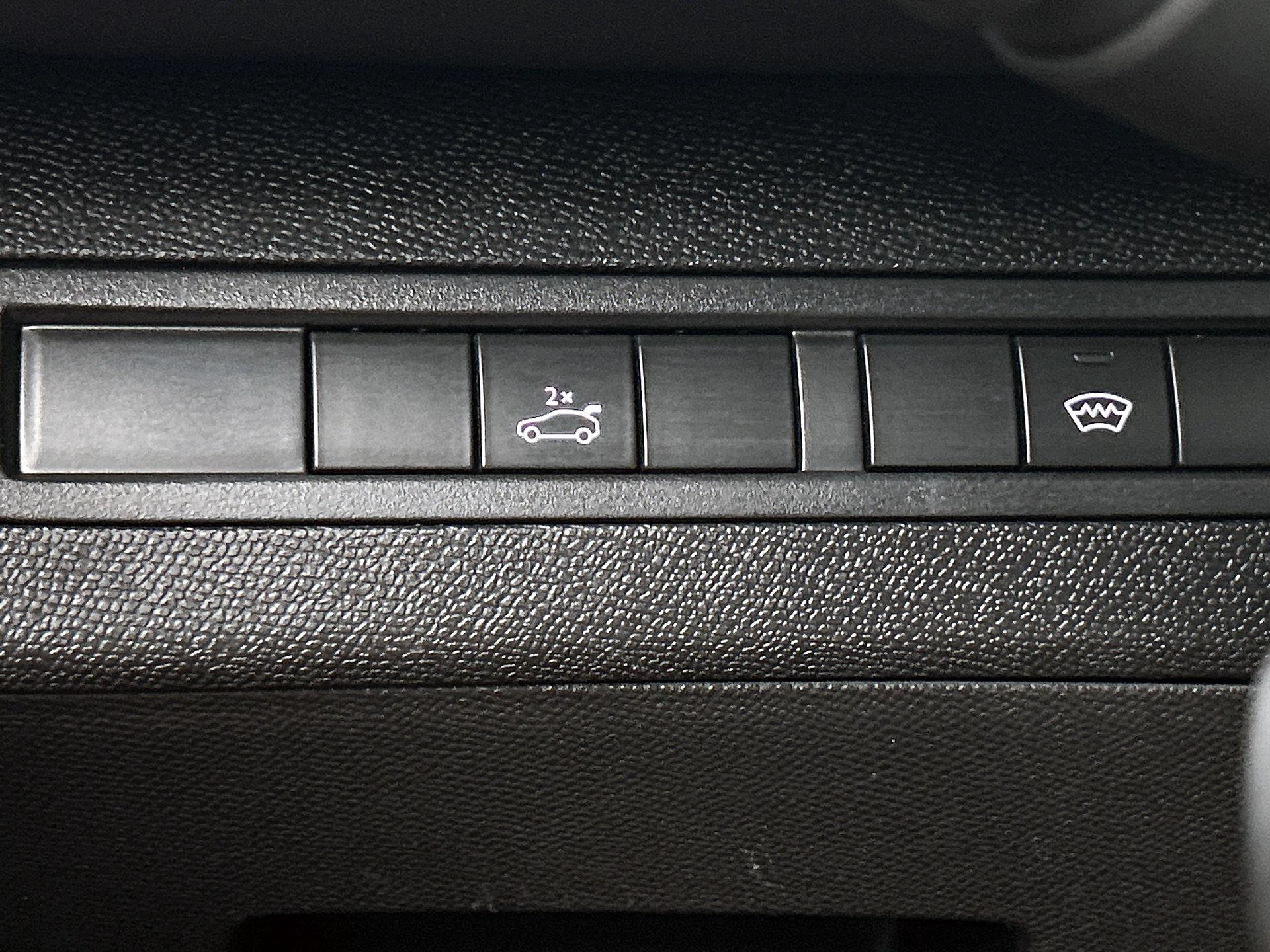 Peugeot-3008-image-23
