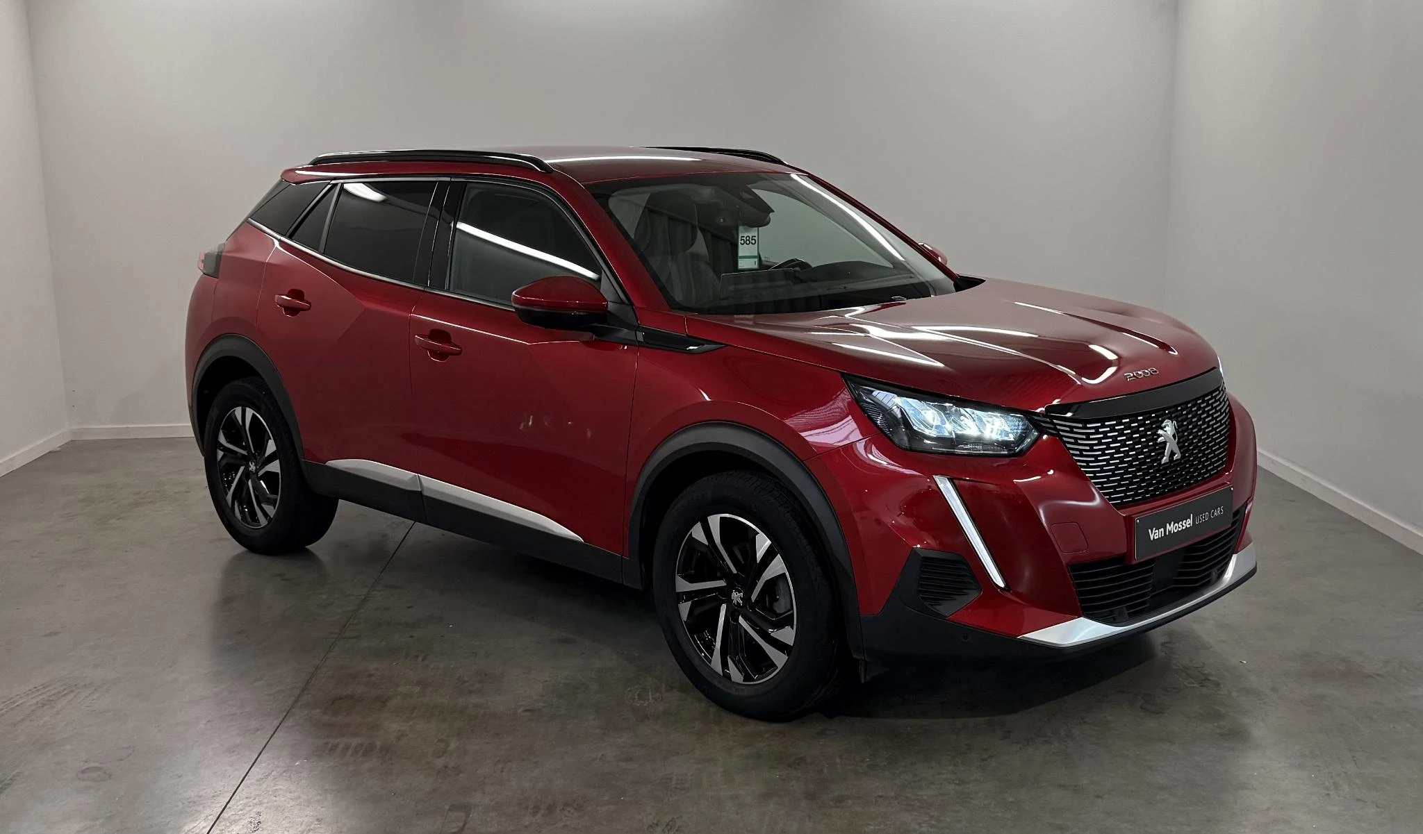 Peugeot-2008-image-2