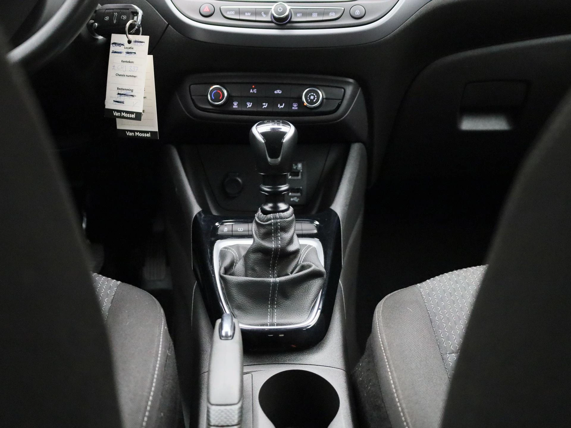 Opel-Crossland-image-11