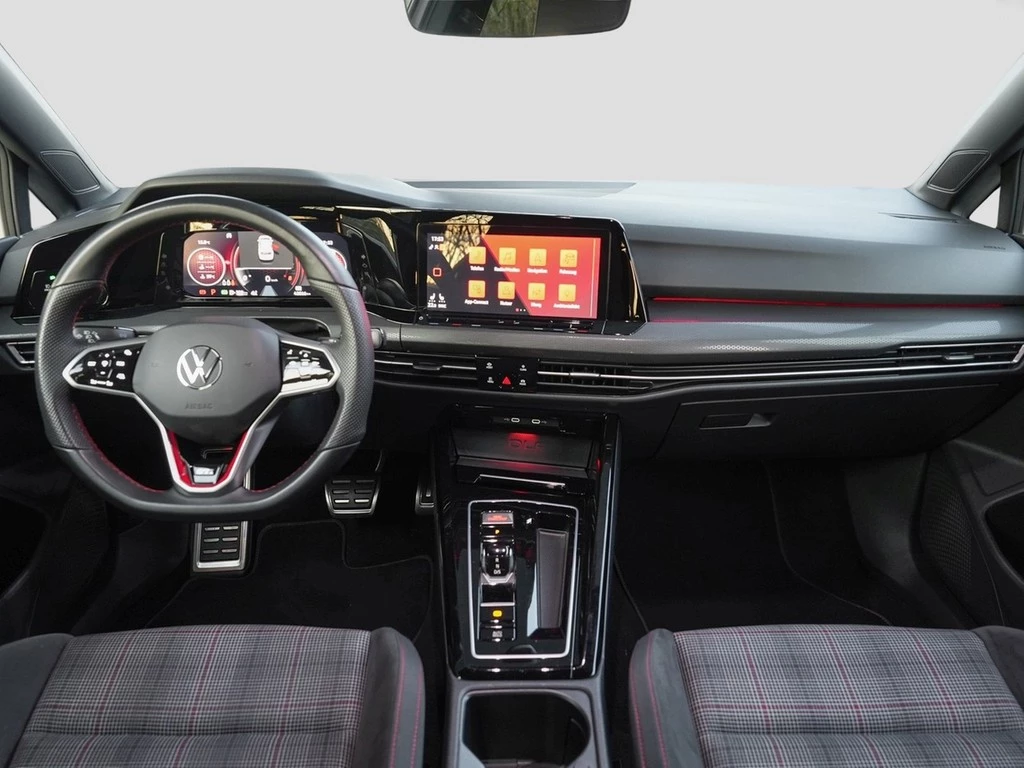 Volkswagen Golf VIII GTI 2,0 TSI DSG,ALU 19",LED,Kamera,AHK ACC,DCC,Lenkrad-/Sitzheizung,Apple Car Pla