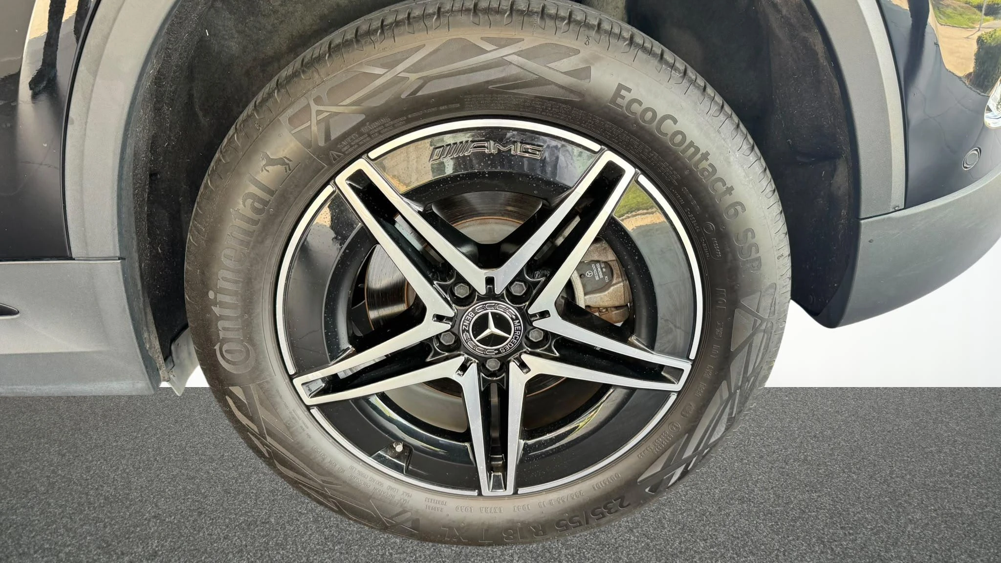 Mercedes-Benz EQA 250 AMG Line + CARPLAY + TREKHAAK + NIGHTPAKKET +