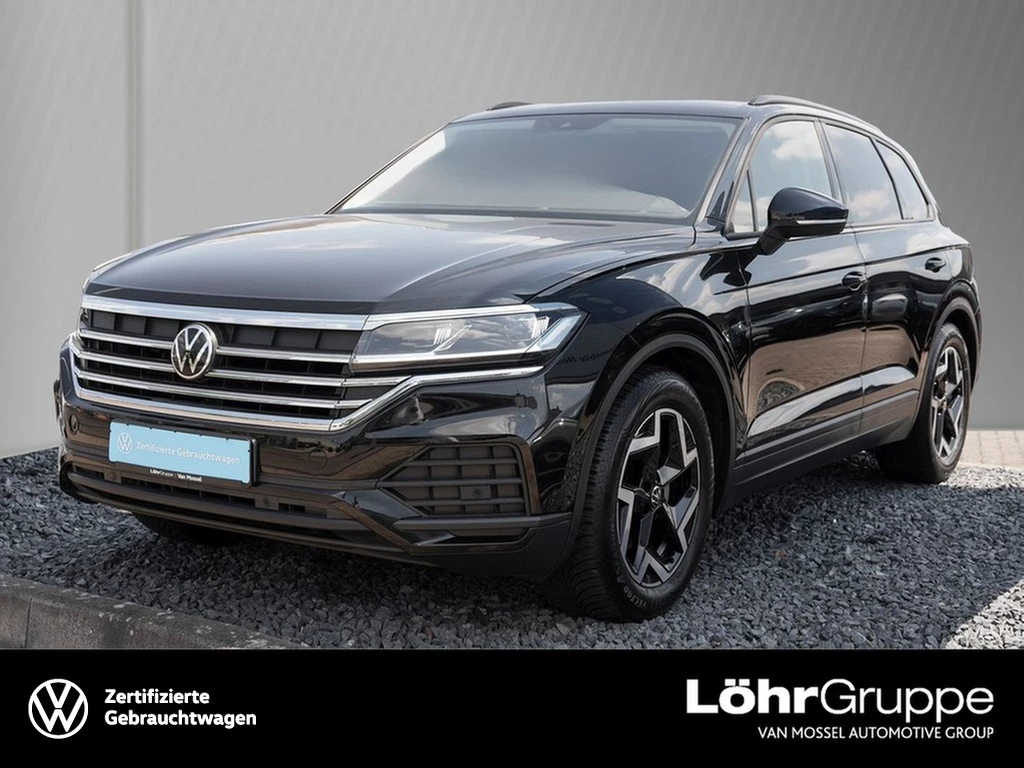Volkswagen-Touareg-image-0