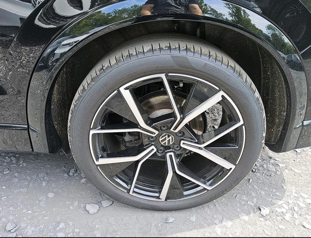 Volkswagen-Tiguan-image-3