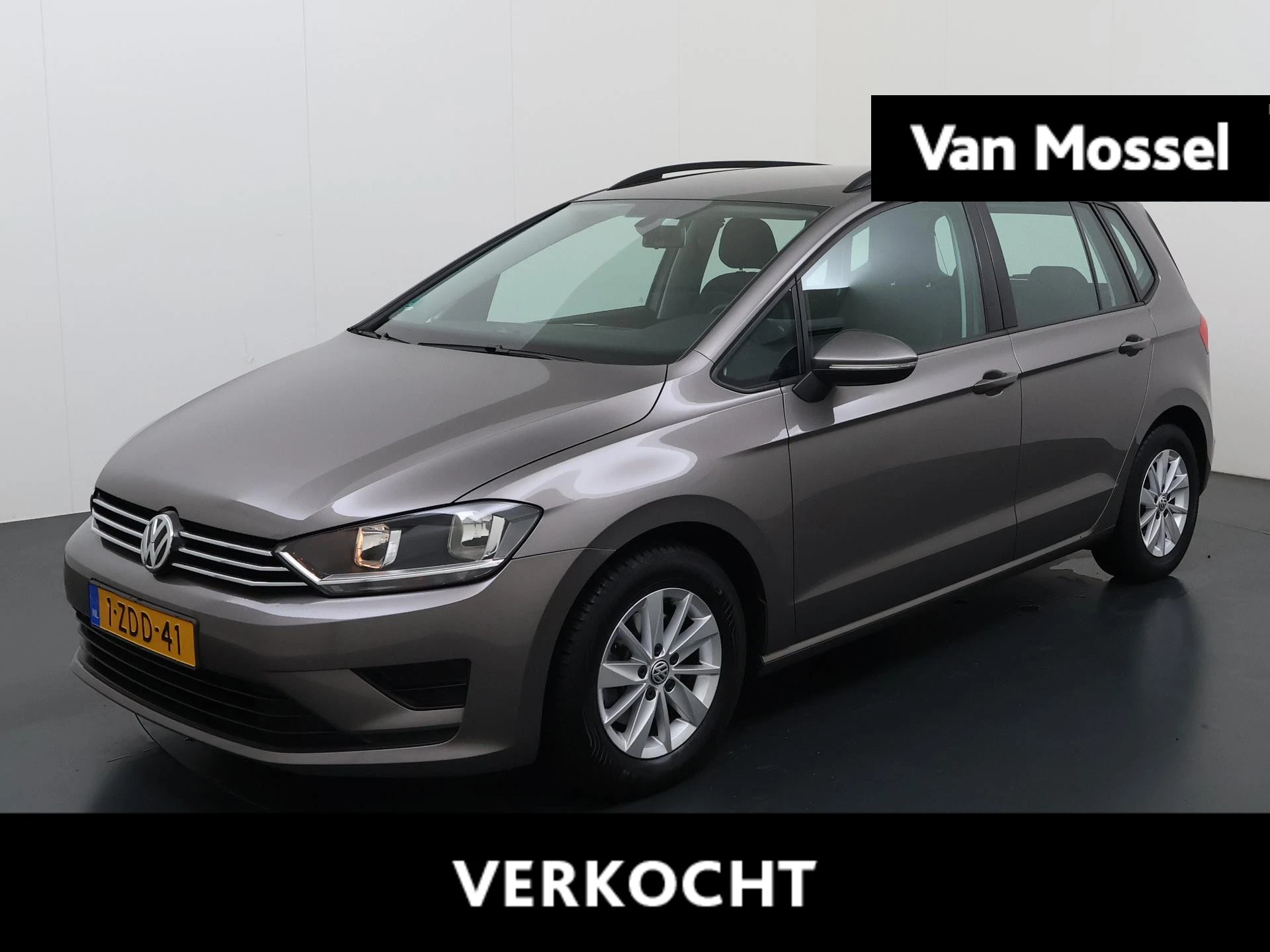 Volkswagen-Golf Sportsvan-image-0