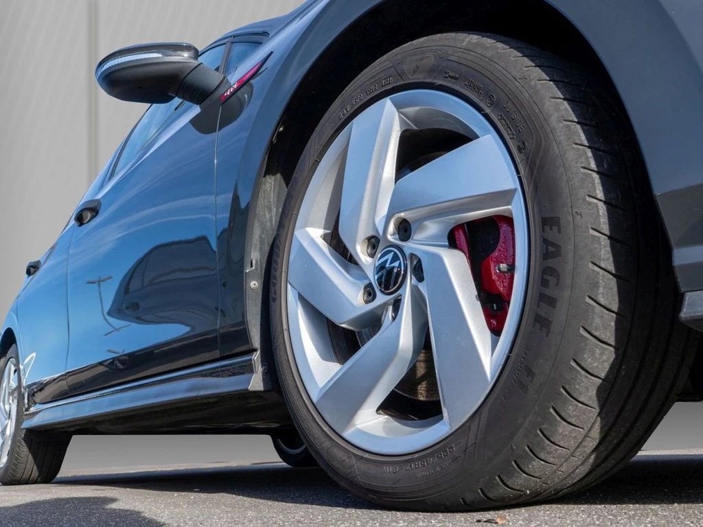 Volkswagen Golf GTI 2.0 TSI DSG Business Premium, ZGV