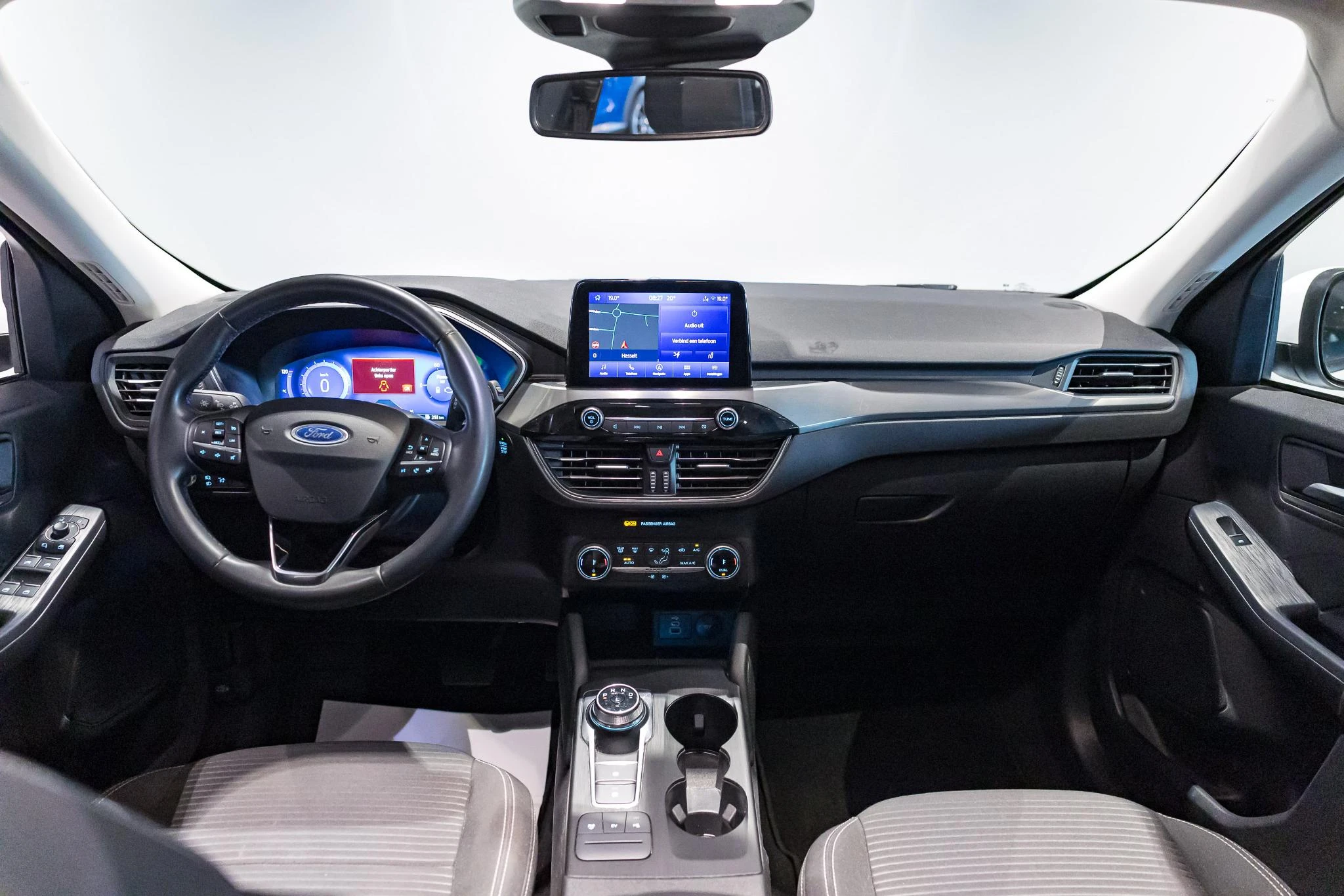 Ford-Kuga-image-16