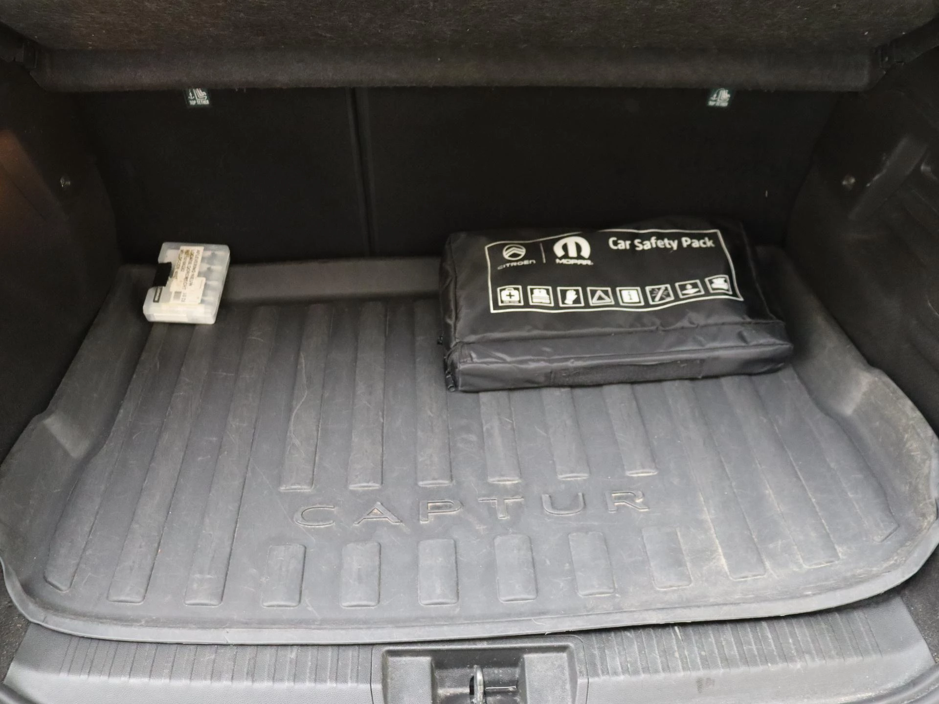 Renault-Captur-image-25