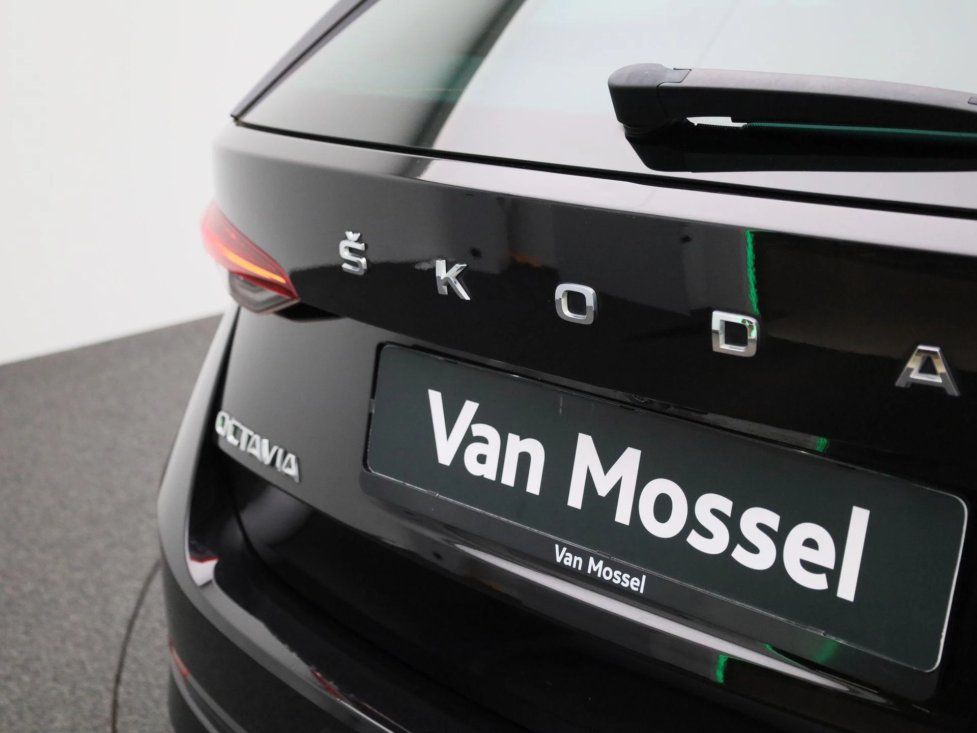 Škoda Octavia Combi 1.4 TSI PHEV 150kW DSG6 Ambition