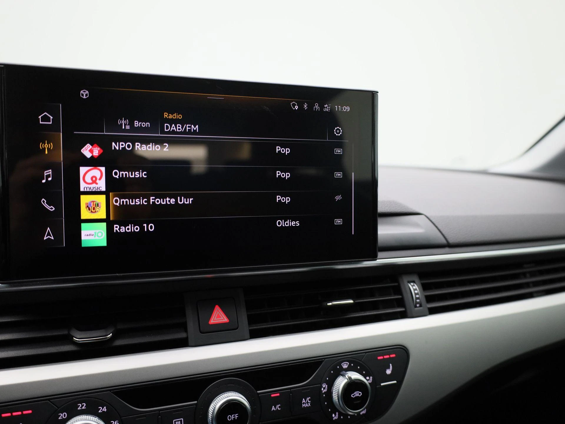 Audi-A4-image-16